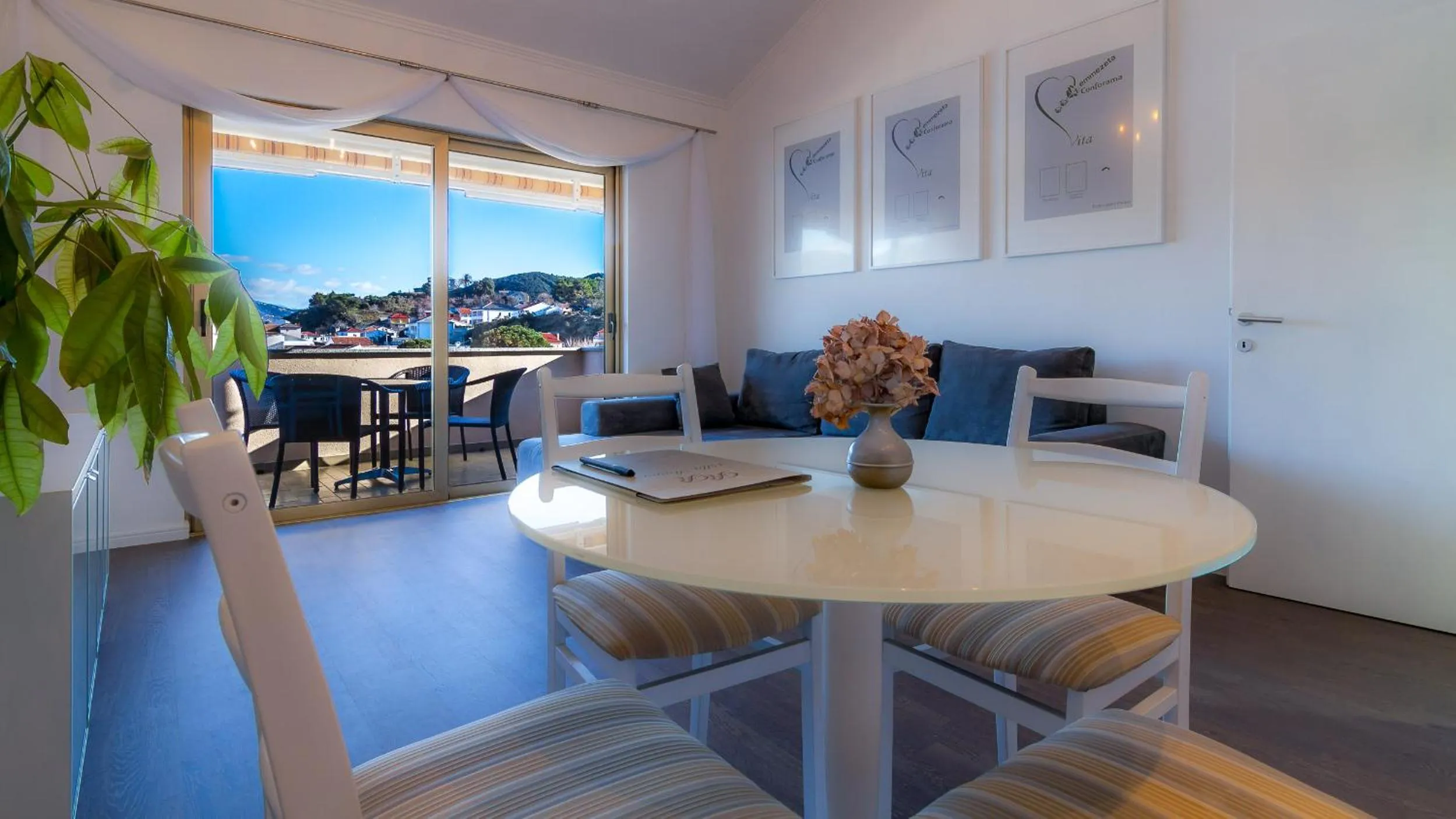 Living room in Villa Royal