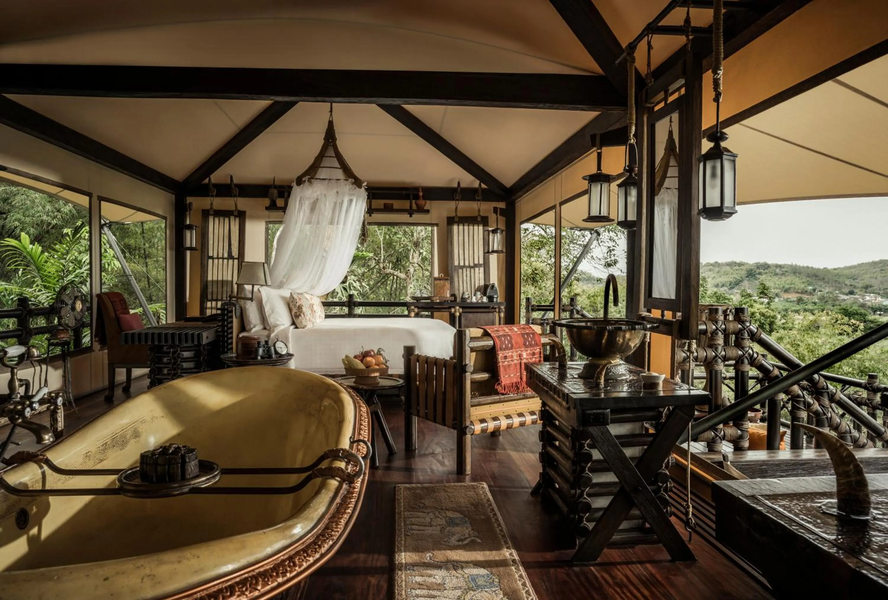 Day in Four Seasons Tented Camp Golden Triangle