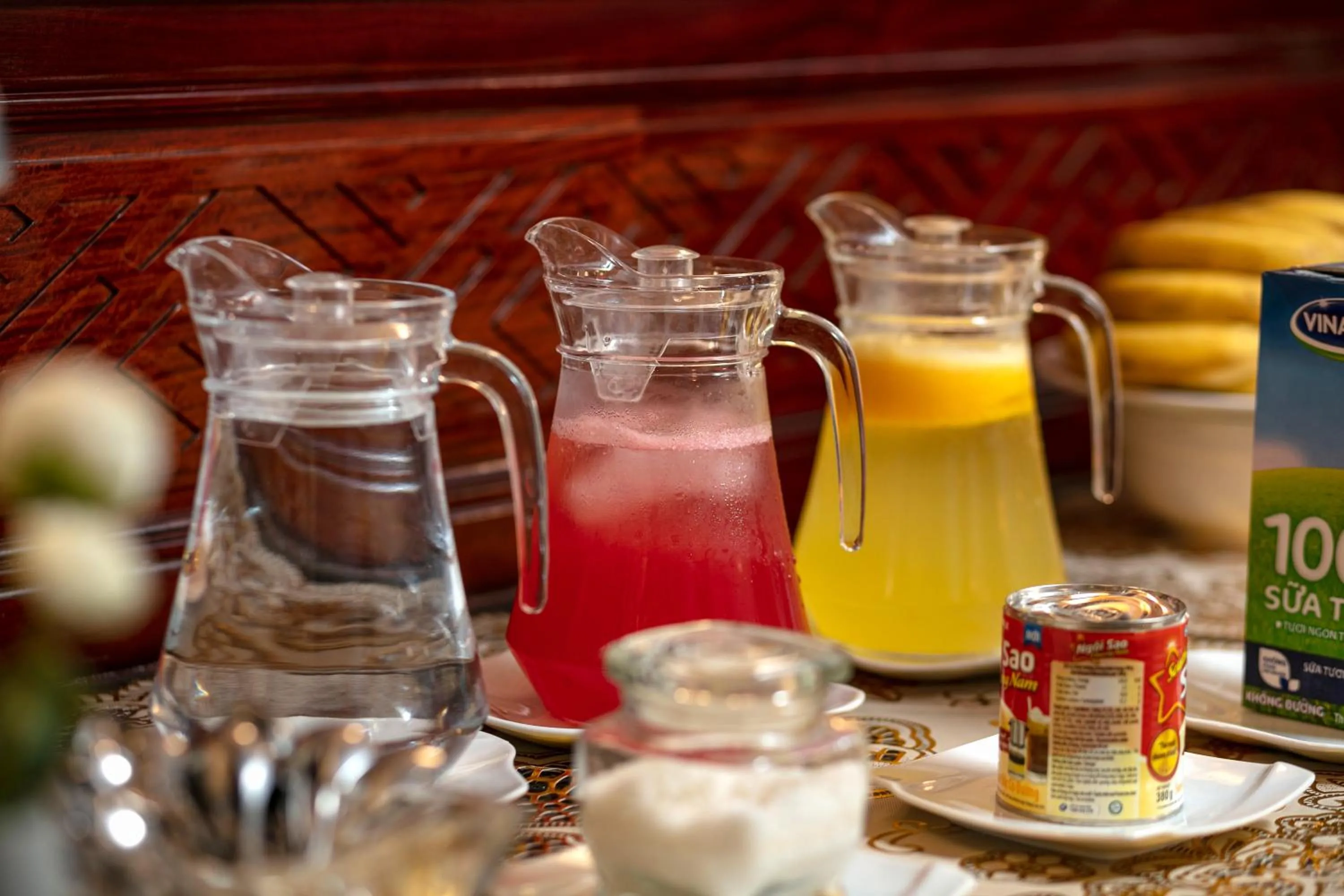 Breakfast in Little Diamond Hotel