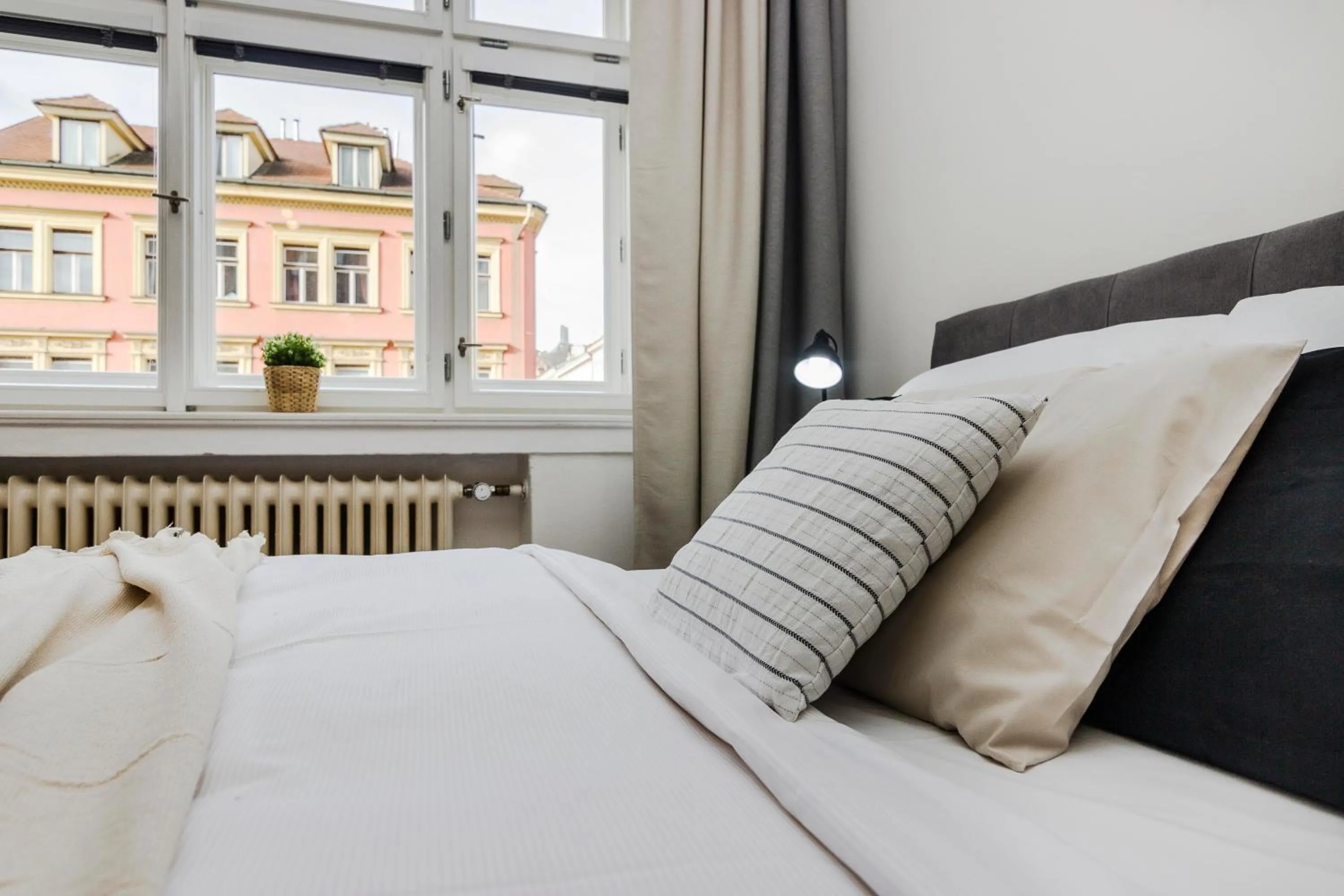 Bed in APT in Prague Charles Bridge 1km by Michal&Friends