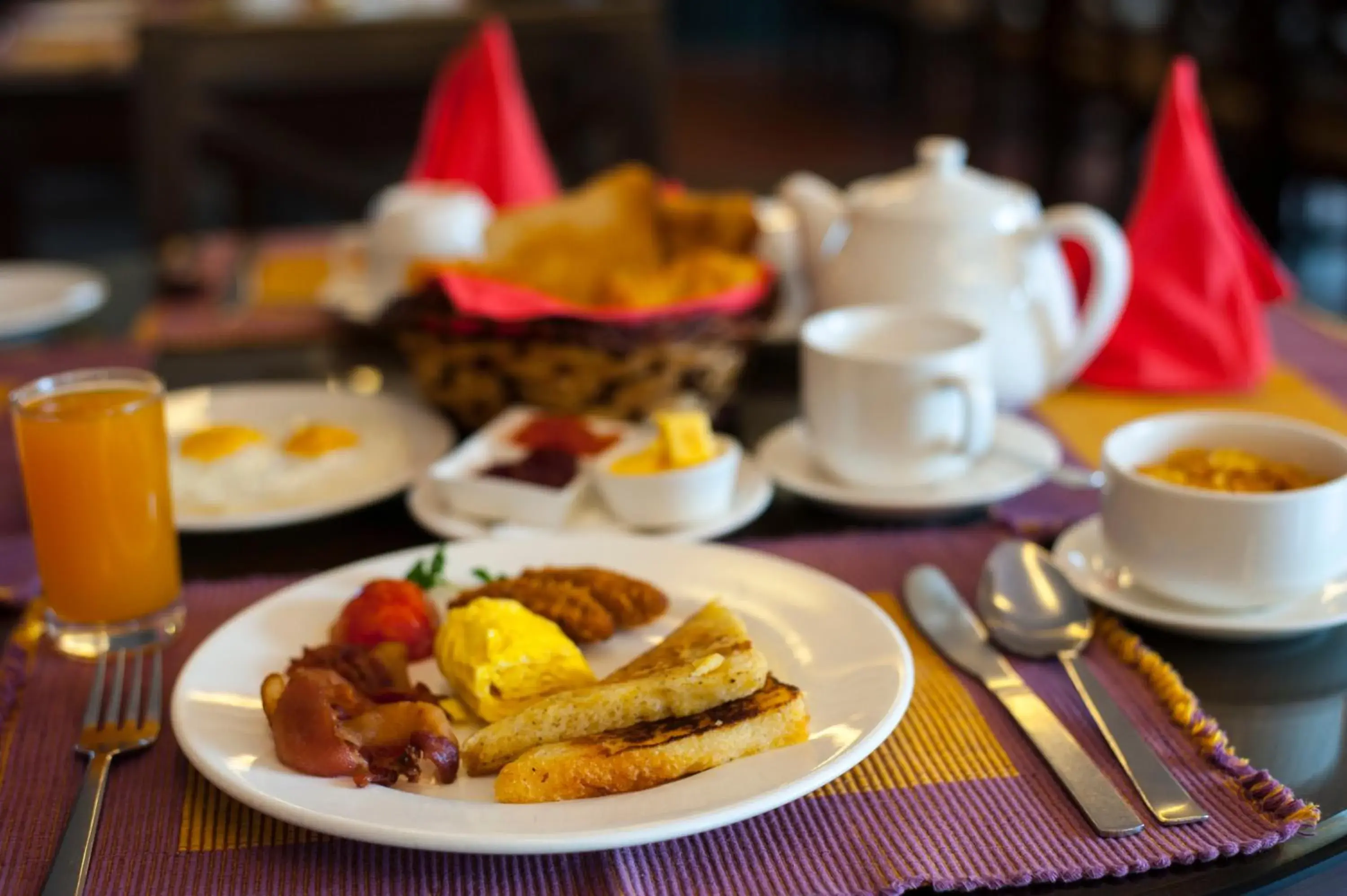 Breakfast in Waterfront Resort by KGH Group Breakfast in Waterfront Resort by KGH Group