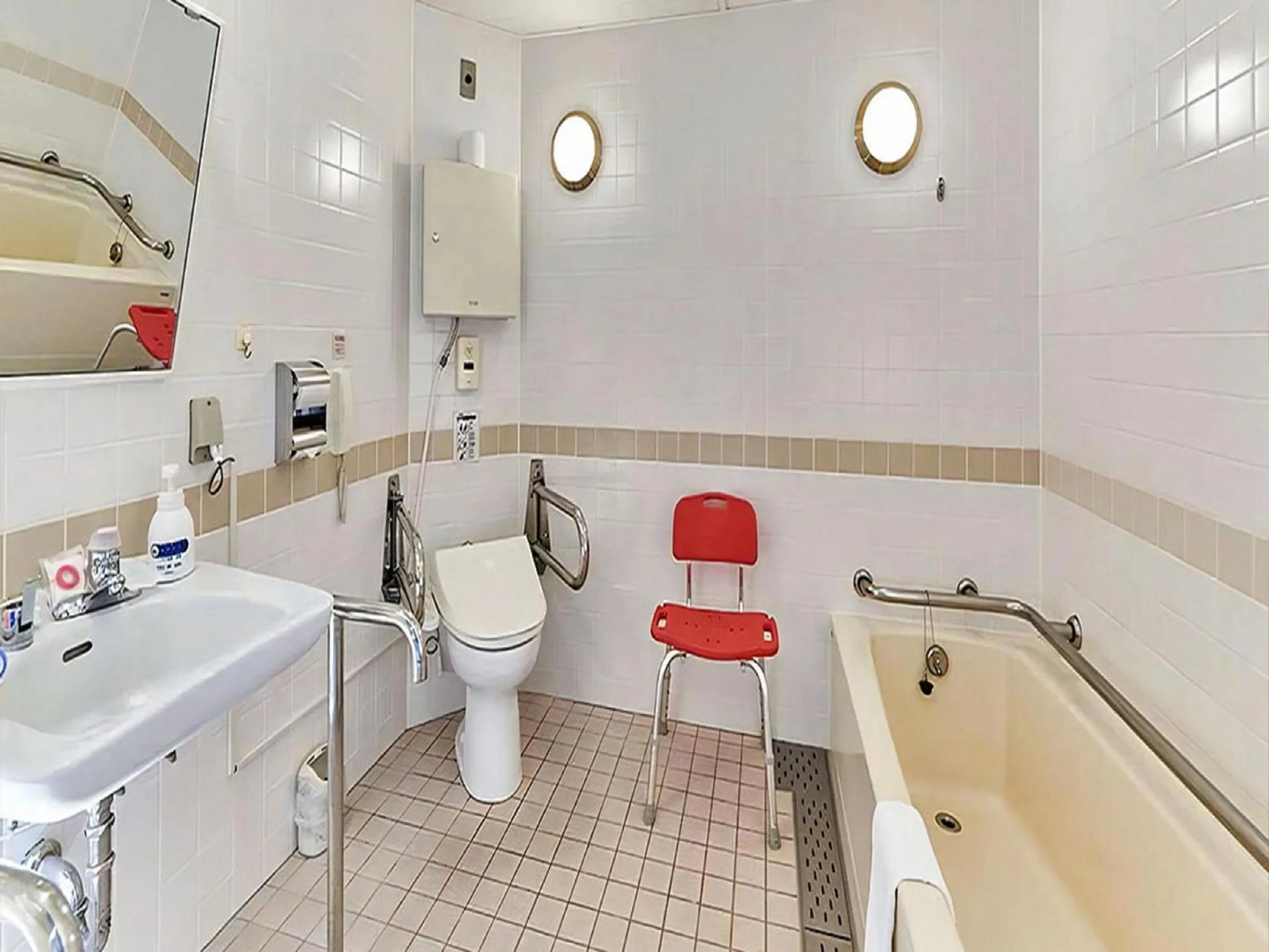 Toilet in LiVEMAX RESORT Hakodate Greenpia Onuma