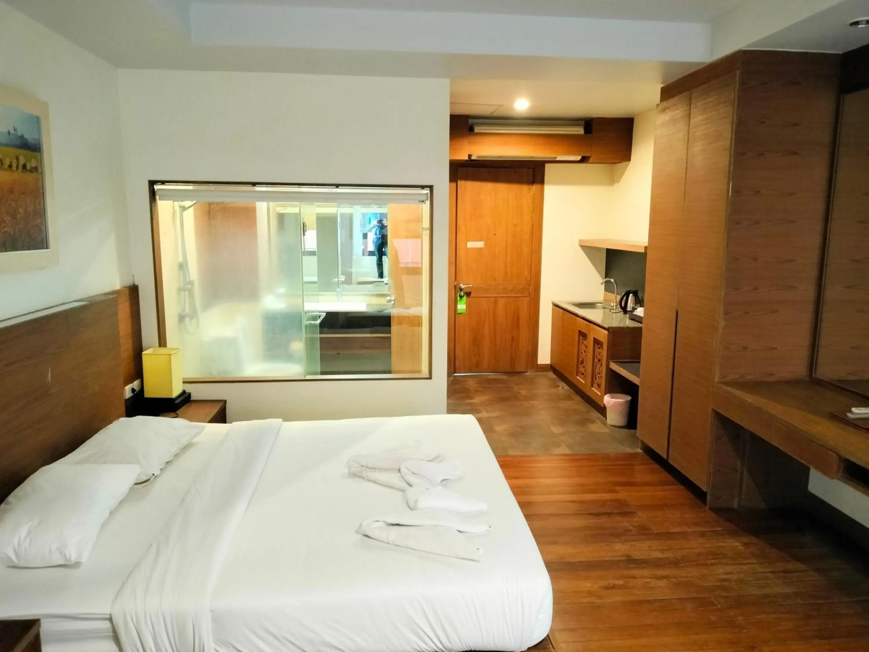 Property building, Bed in Baan Saikao Plaza Hotel & Service Apartment Property building, Bed in Baan Saikao Plaza Hotel & Service Apartment