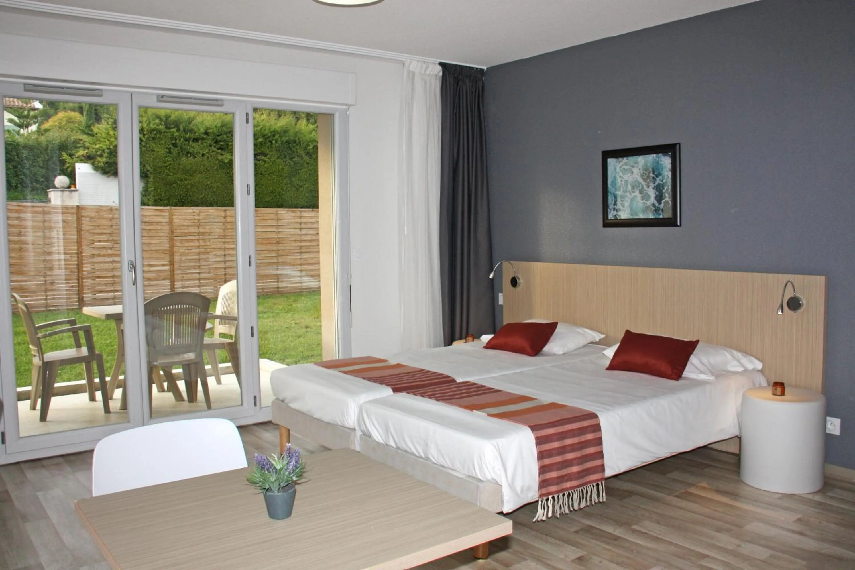 Bed in Residence Azureva Roquebrune Cap Martin