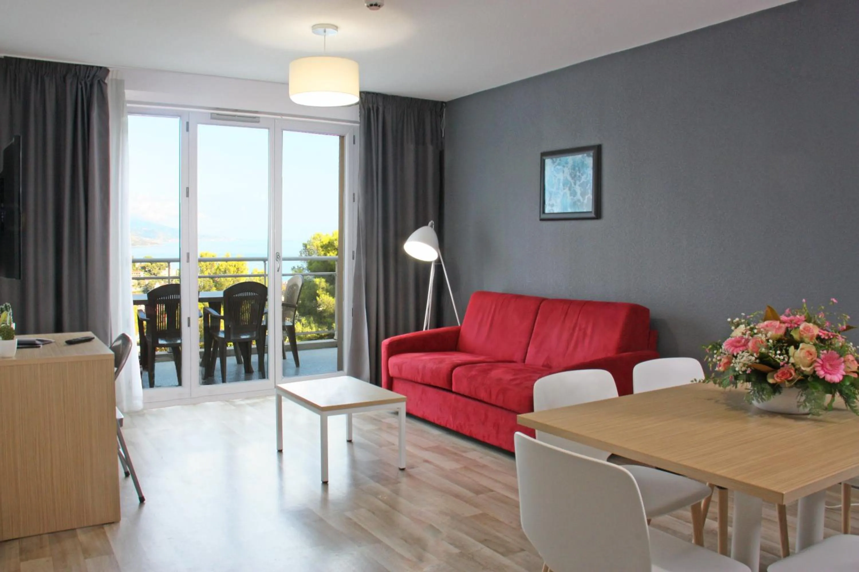 Balcony/Terrace, Seating Area in Residence Azureva Roquebrune Cap Martin