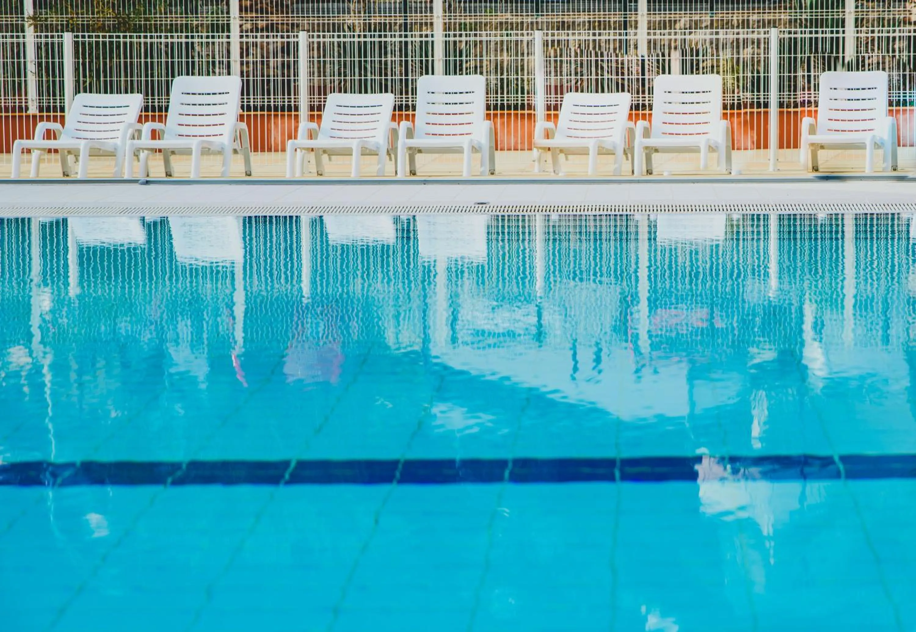 Pool view, Swimming Pool in Residence Azureva Roquebrune Cap Martin