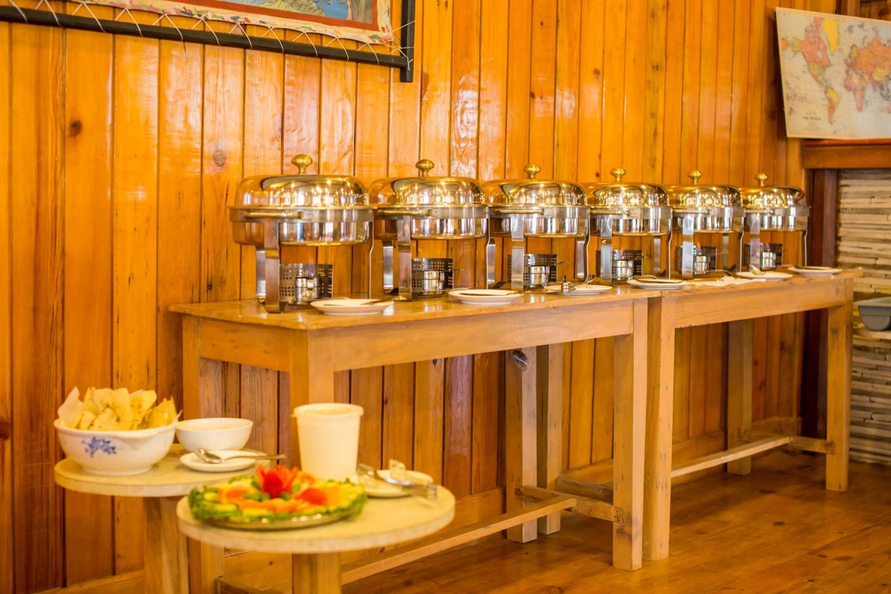 Food and drinks in The Lapsi Tree