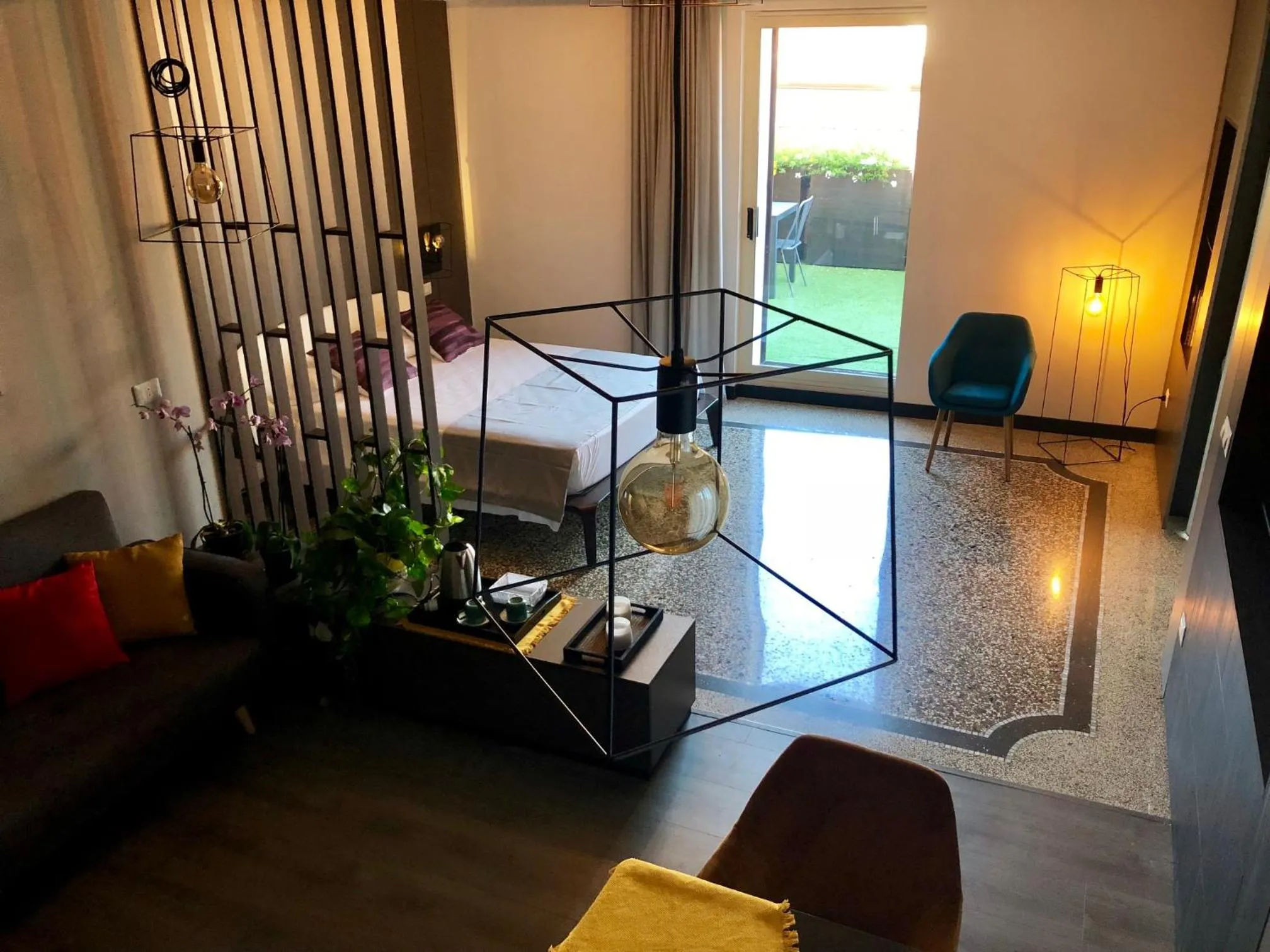 TV and multimedia in Dimora Augusteo