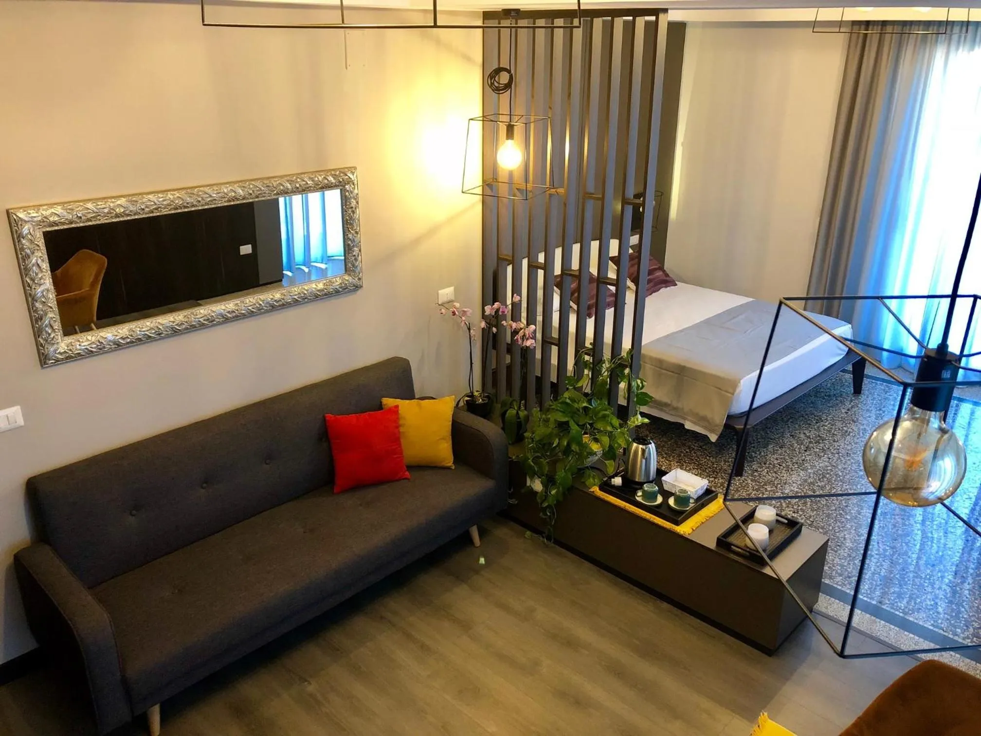 TV and multimedia in Dimora Augusteo