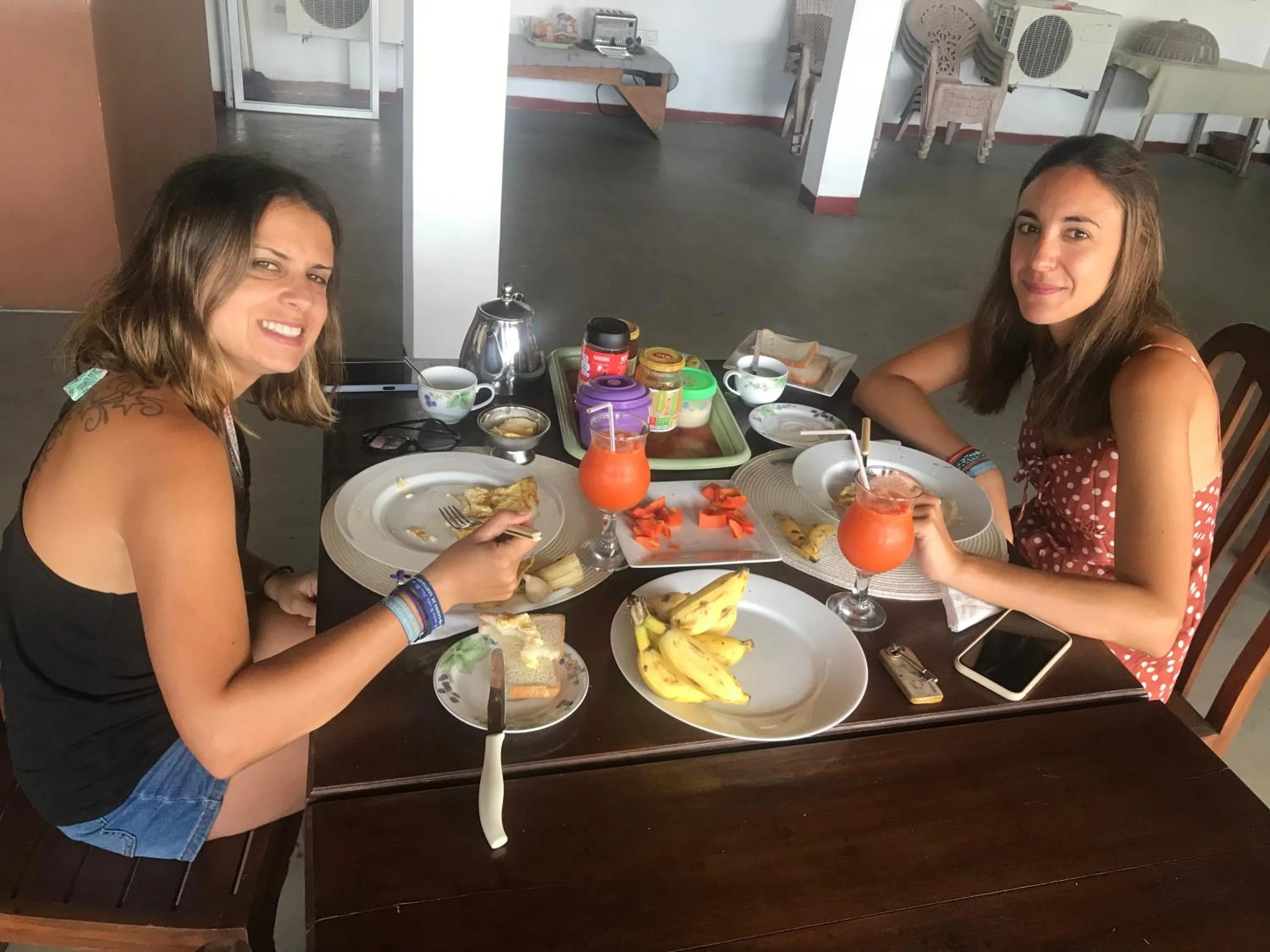 Breakfast in Shanith Guesthouse Negombo , beach road