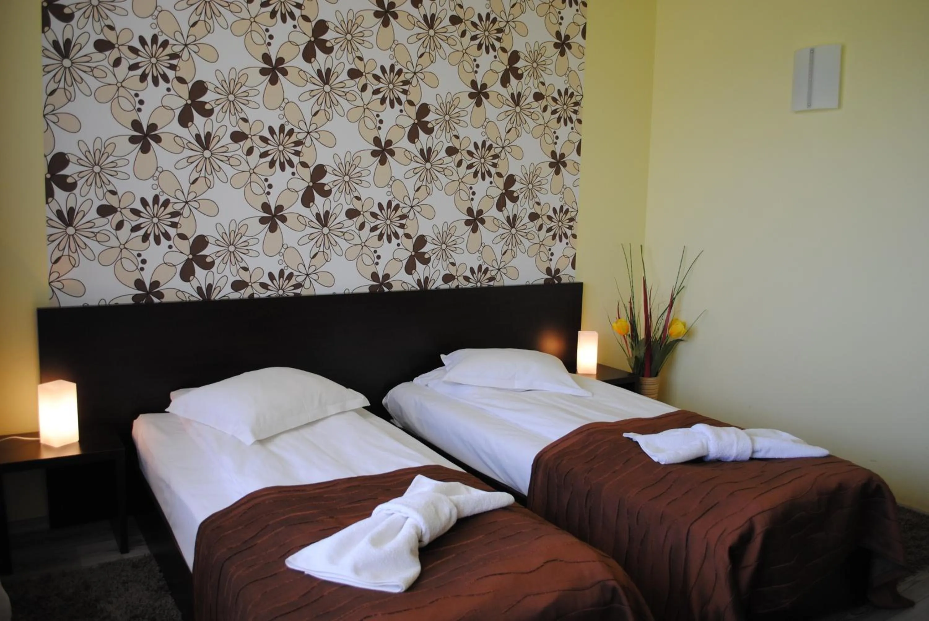Bedroom in Pensiunea Carmen - Bikers Friendly Nest