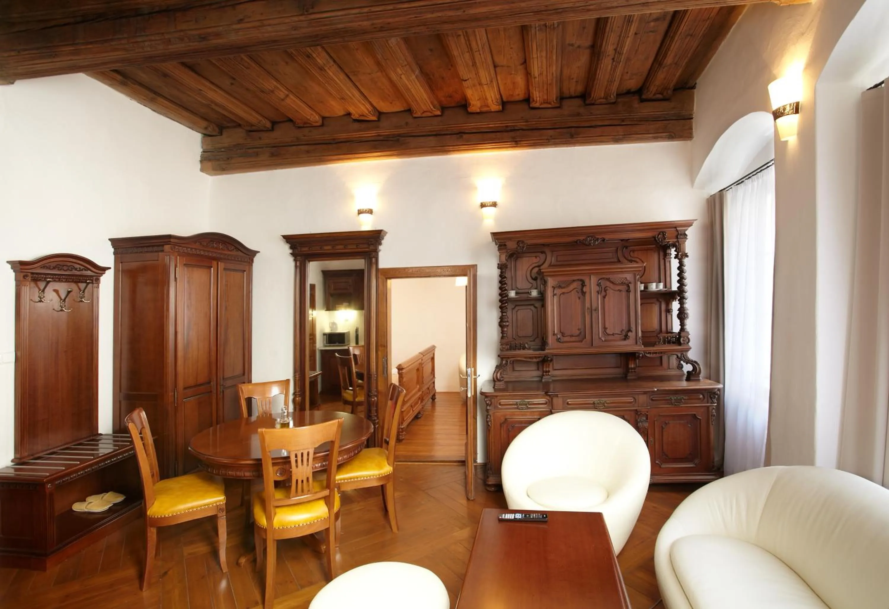 Deluxe One-Bedroom Apartment (4 Adults) in Residence Muzeum Vltavínů
