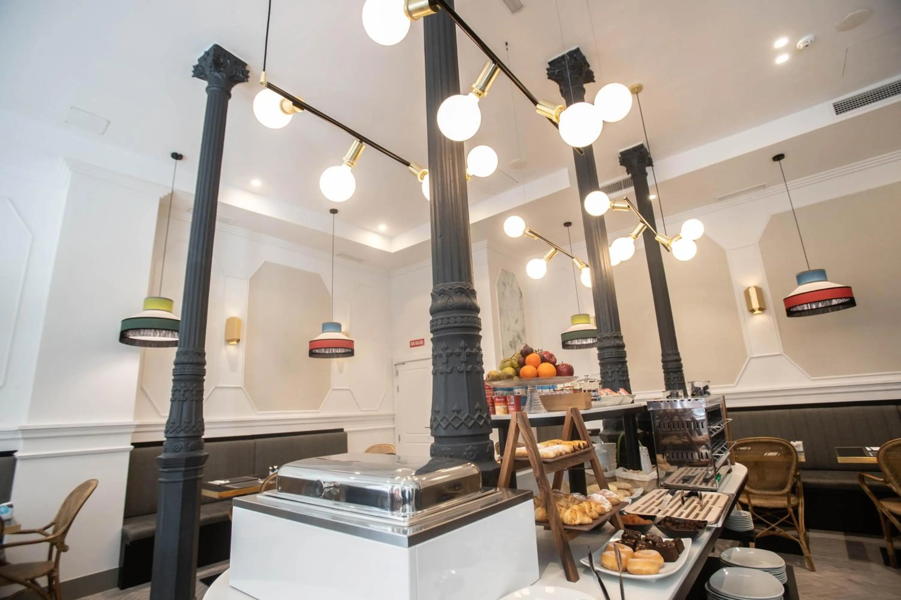 Buffet breakfast in Soho Boutique Opera