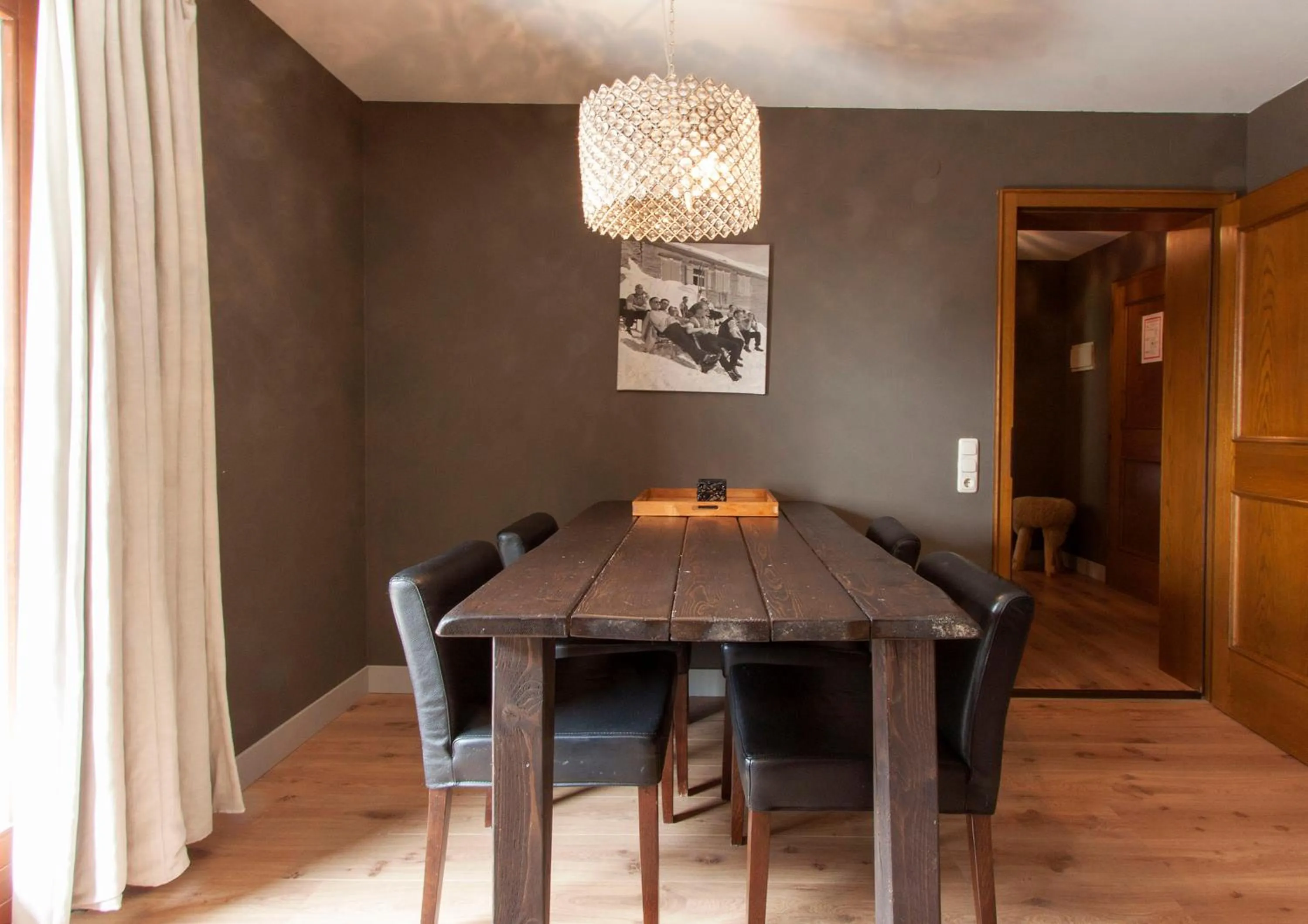 Dining area in Appart Laijola