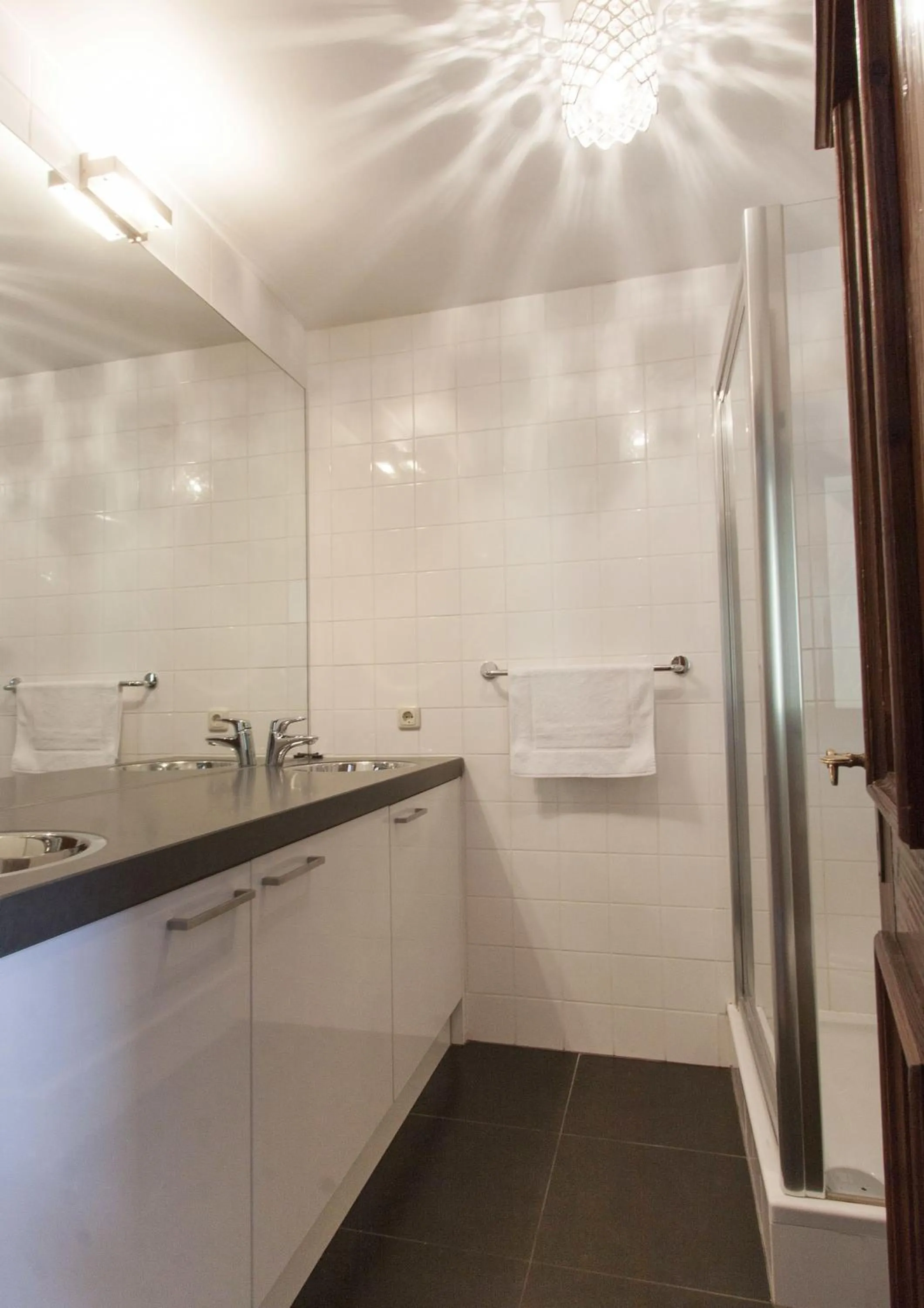 Bathroom in Appart Laijola