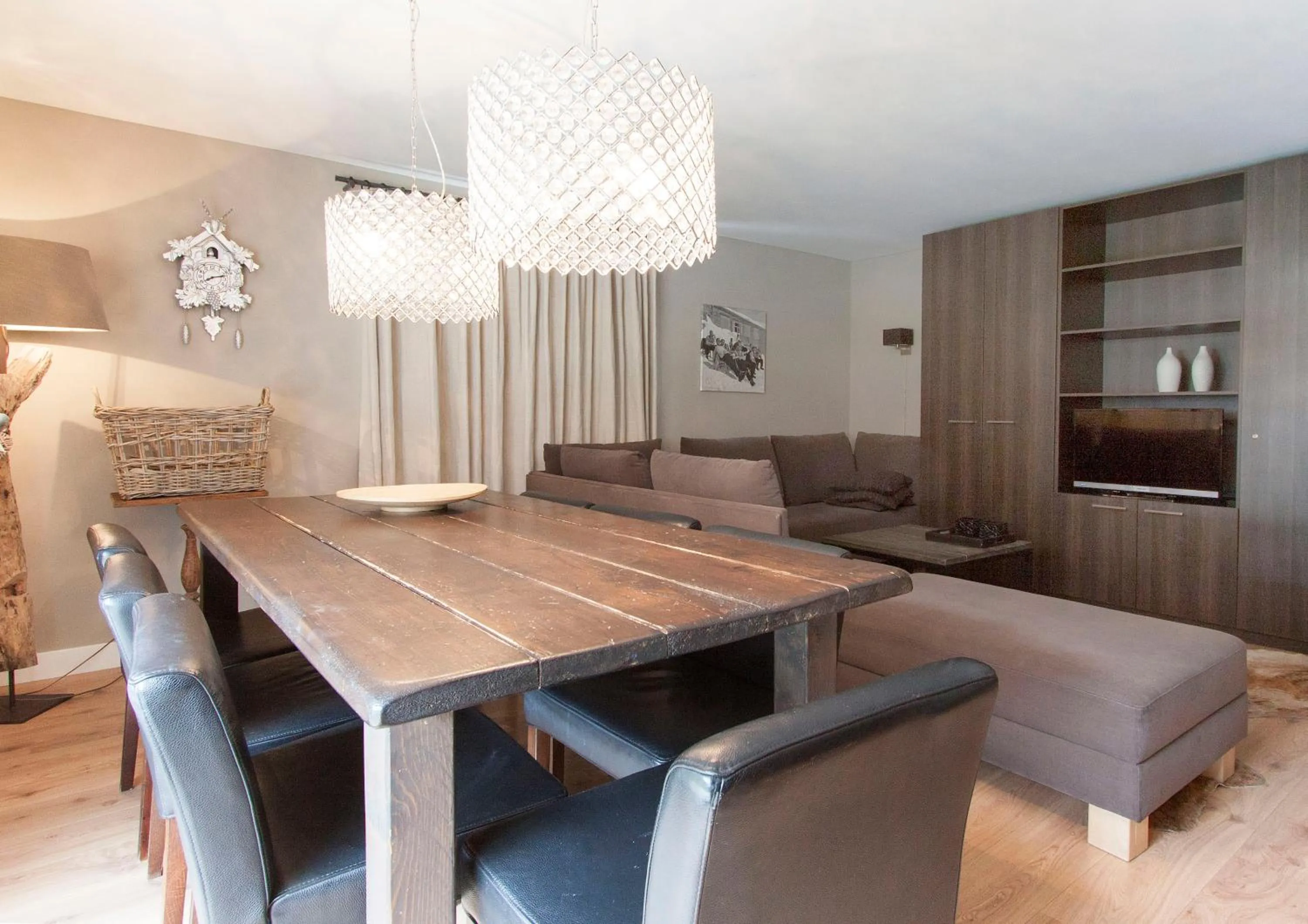 Dining area in Appart Laijola