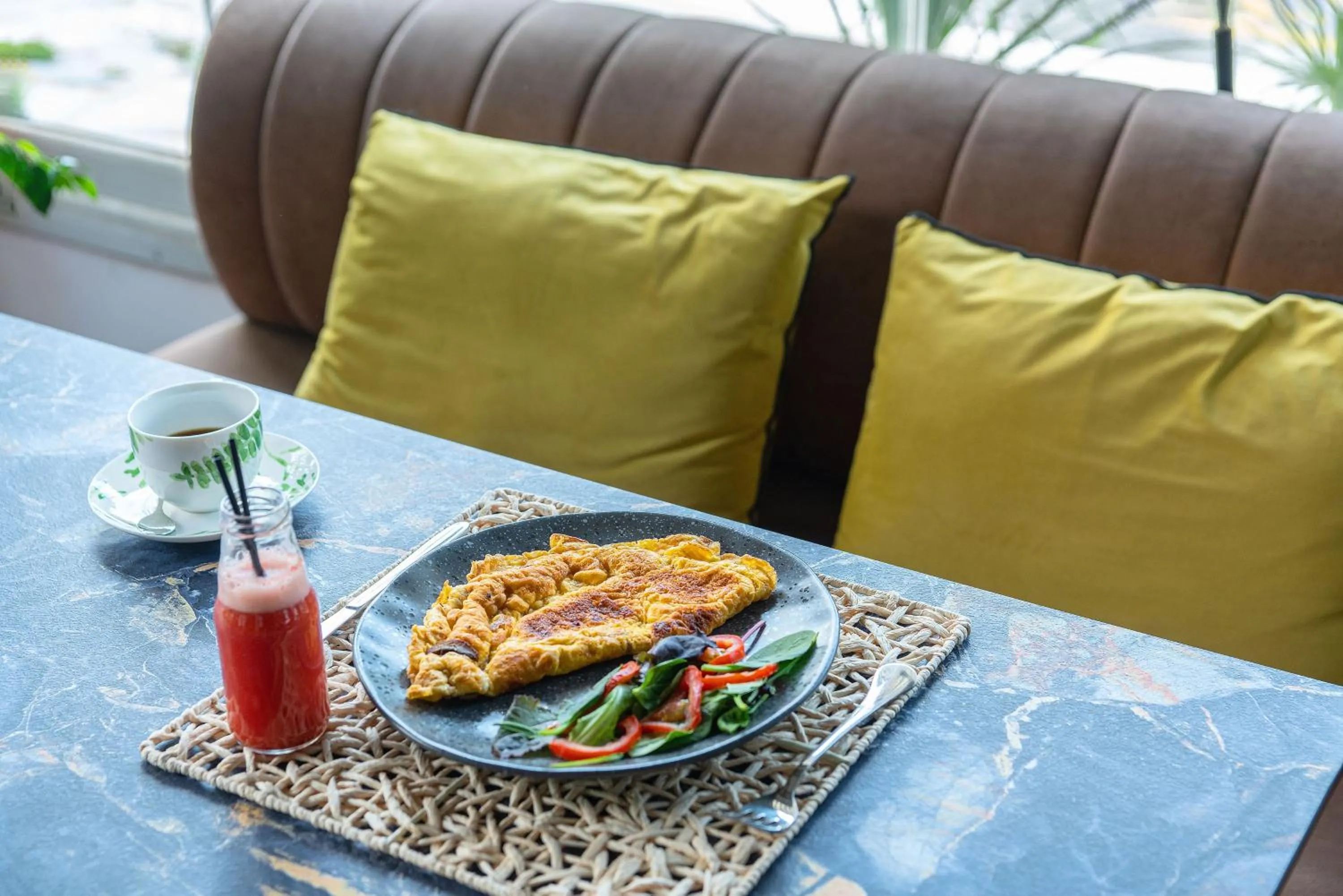 Breakfast in Maison 66, Riviera Hotels