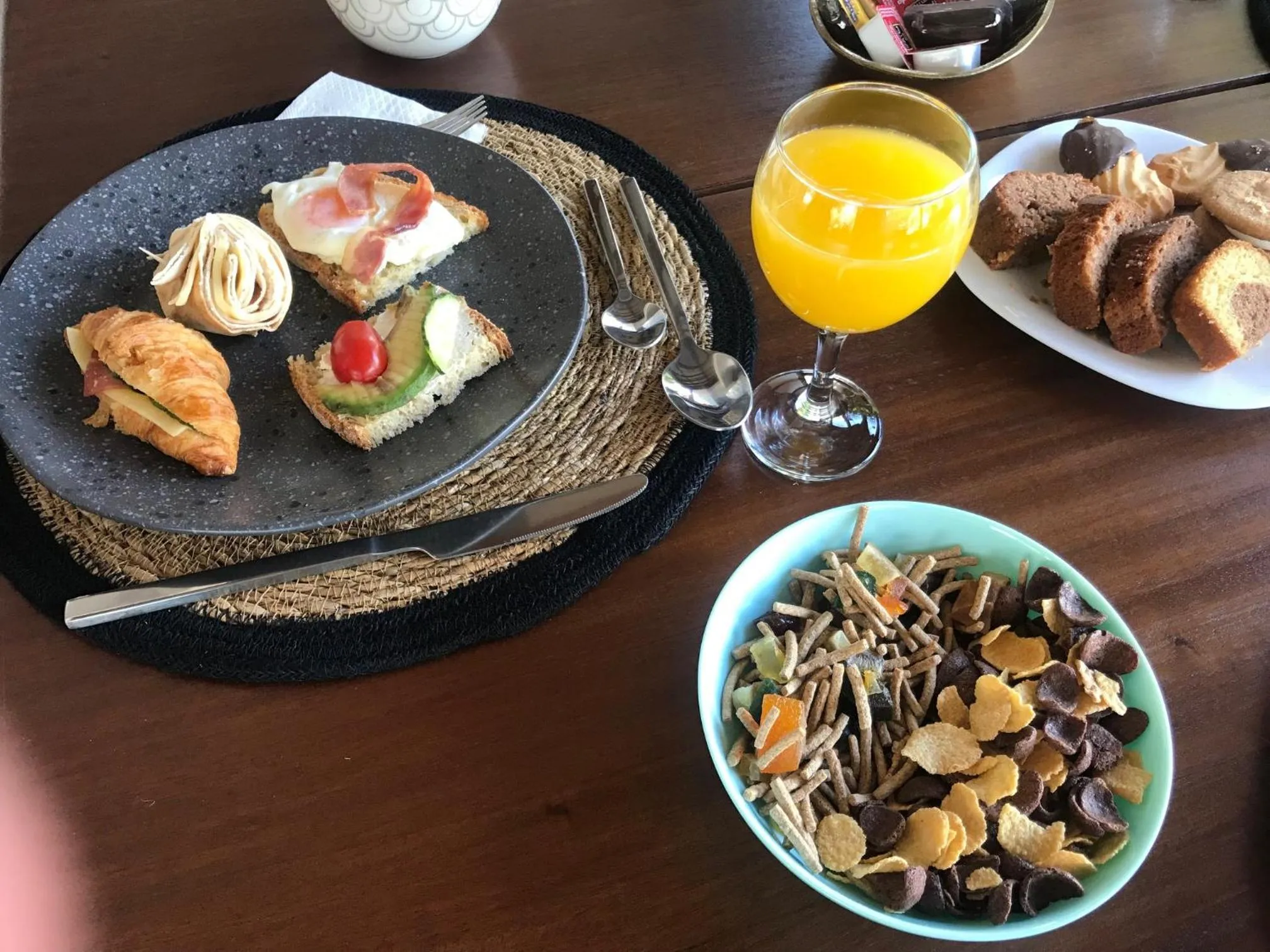 Breakfast in Maison 66, Riviera Hotels