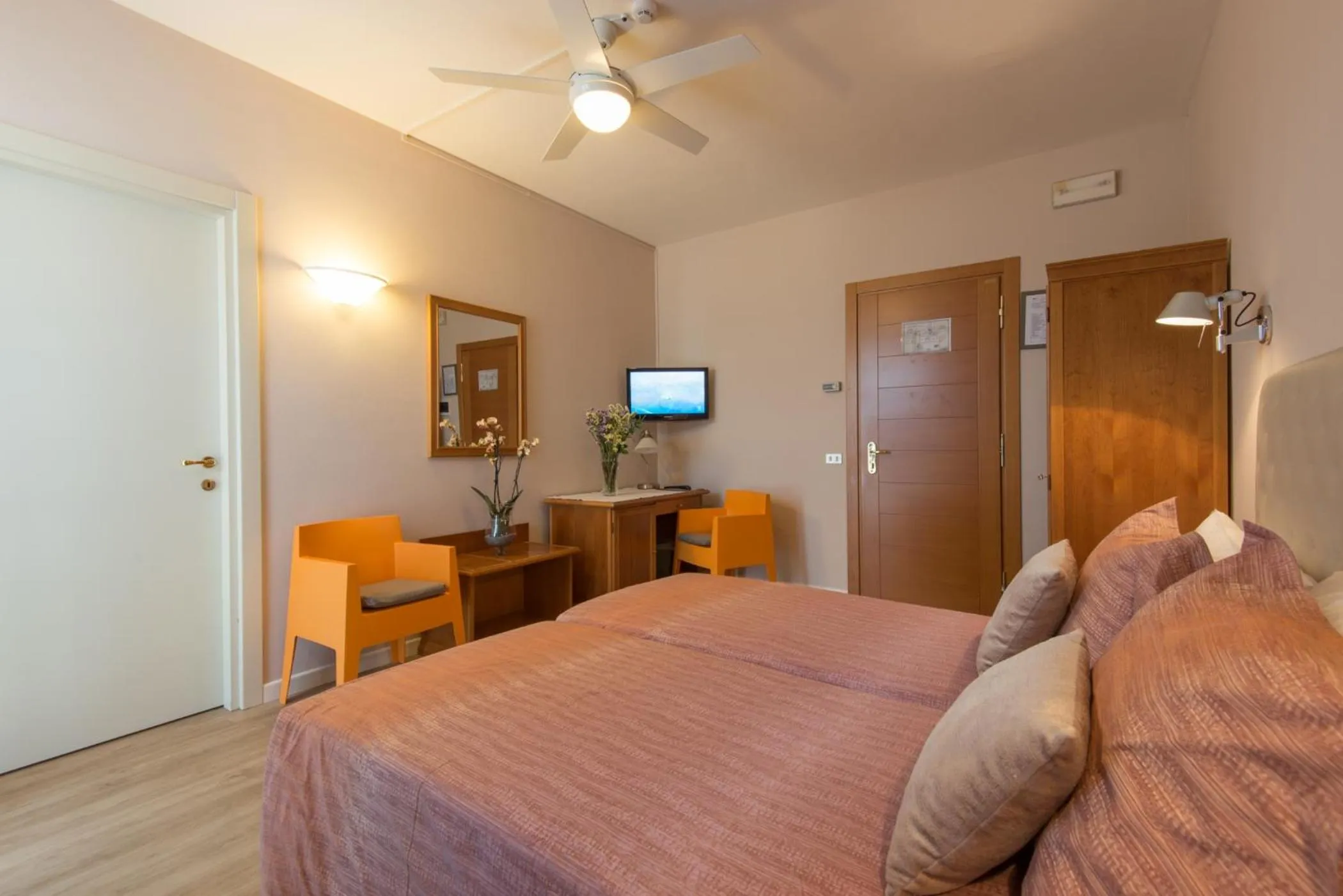 Photo of the whole room, Bed in Hotel Antica Stallera