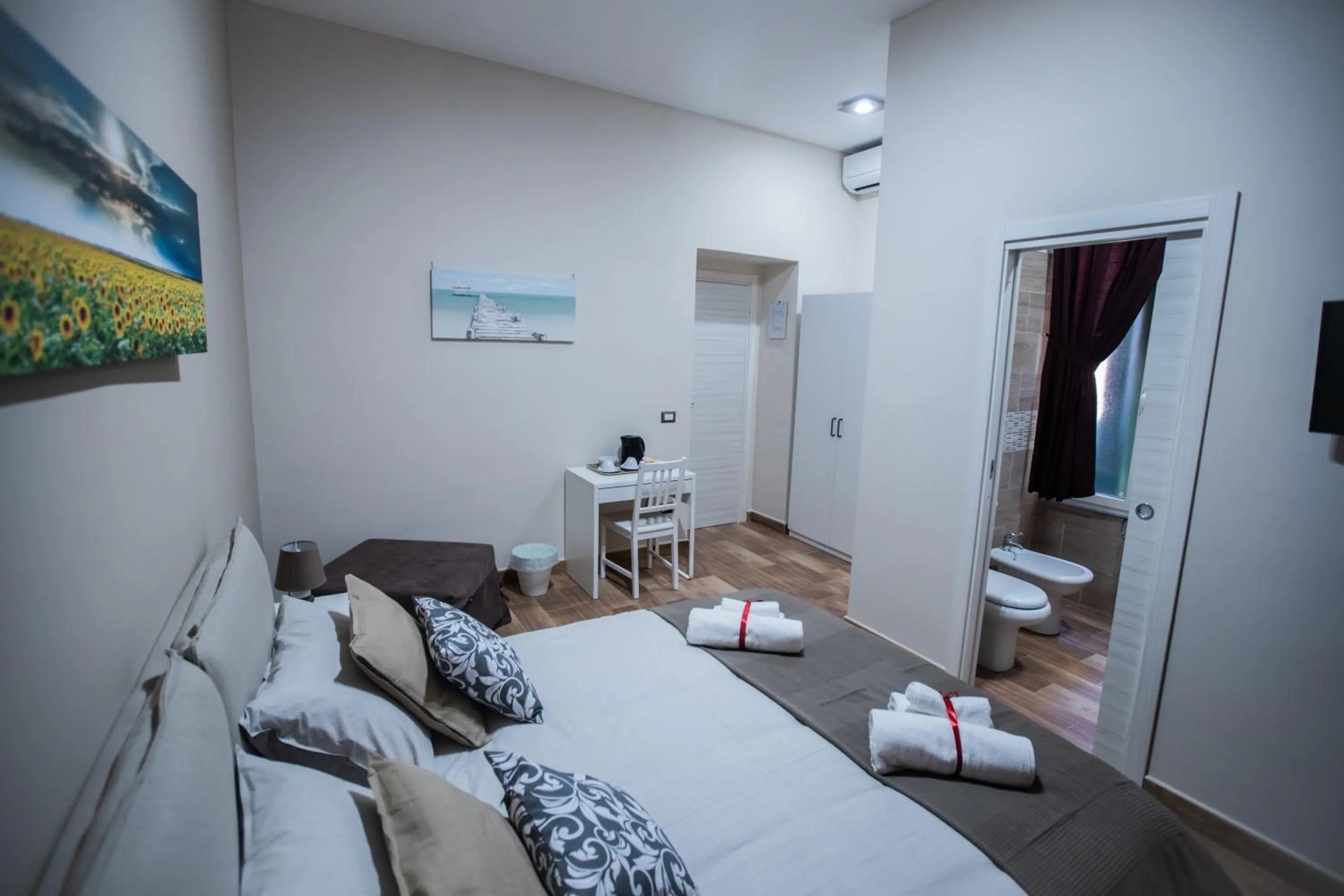 Photo of the whole room, Bed in Bellorizzonte