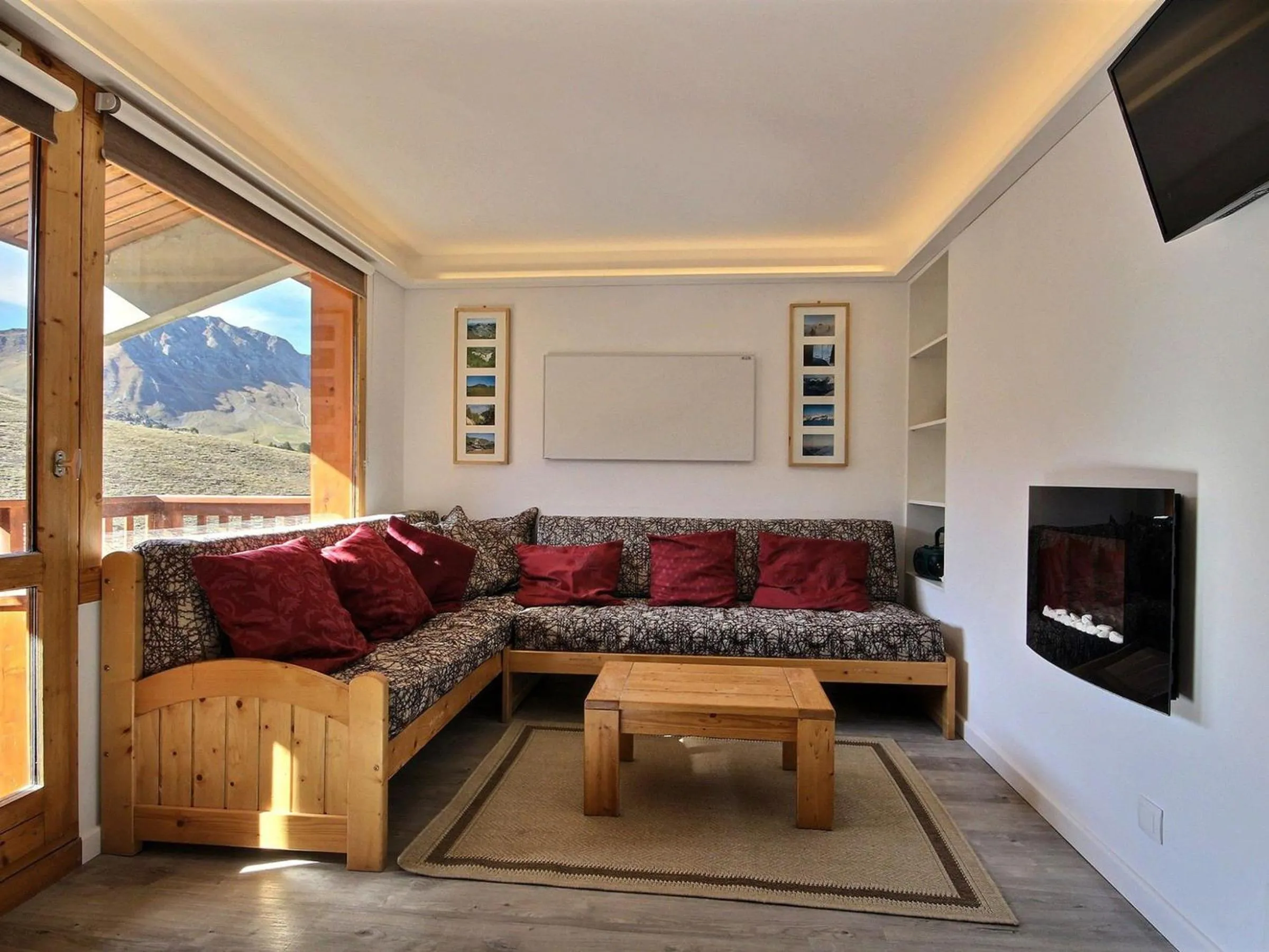 Superbe duplex rénové avec Wi-Fi - 6 pers, 3 Px, ski-in/ski-out - FR-1-455-53