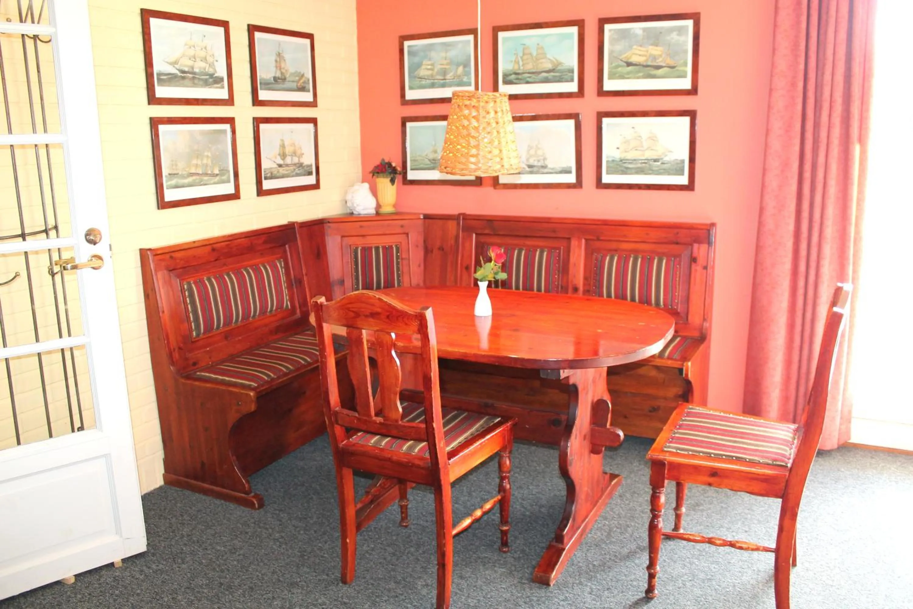 Decorative detail in Medio Apartments