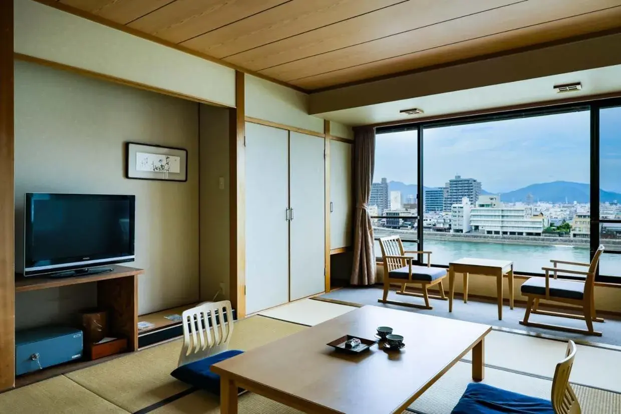 Japanese-Style Quadruple Room in Hotel Park Japanese-Style Quadruple Room in Hotel Park