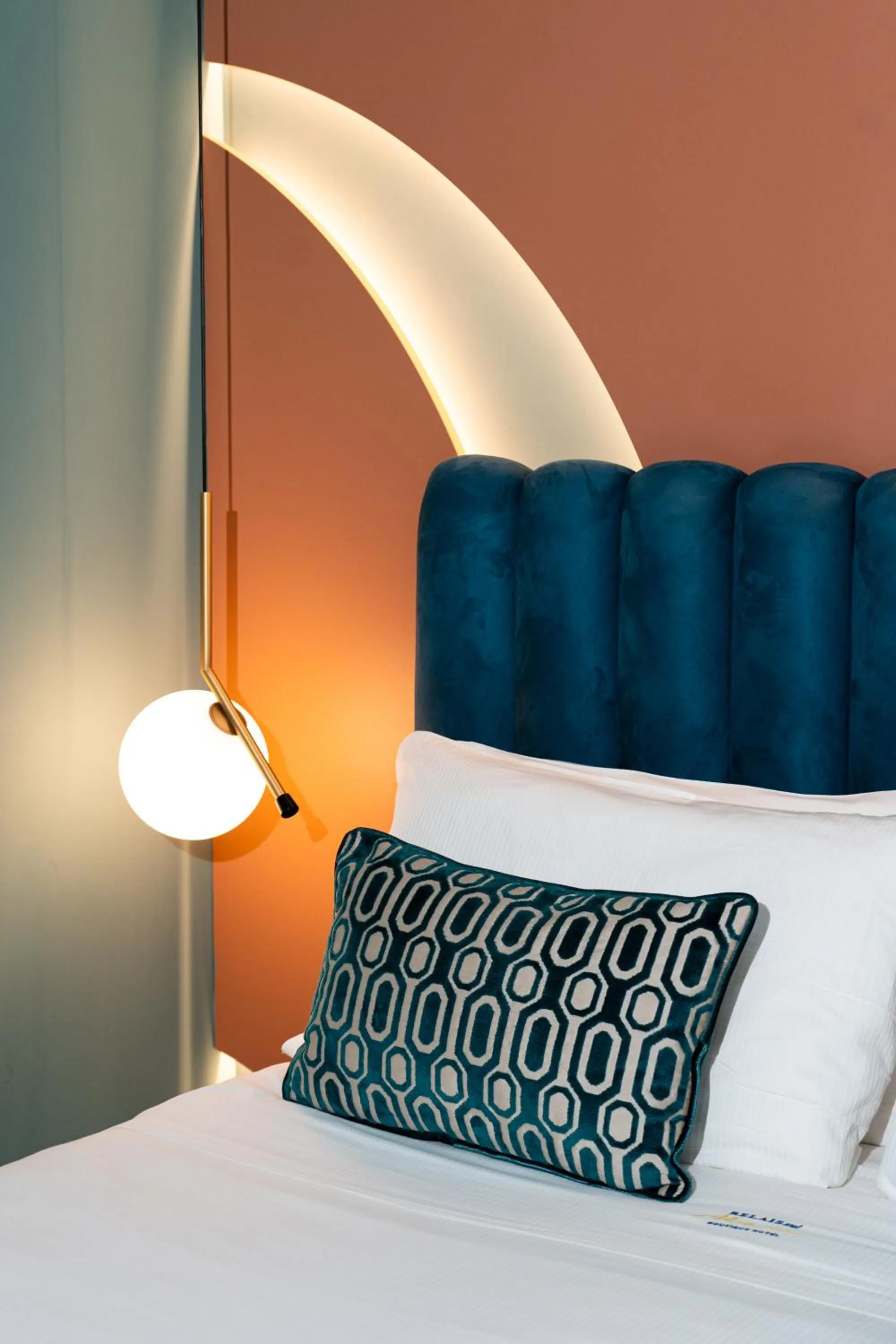 Bedroom, Bed in Relais sul Mare Boutique Hotel