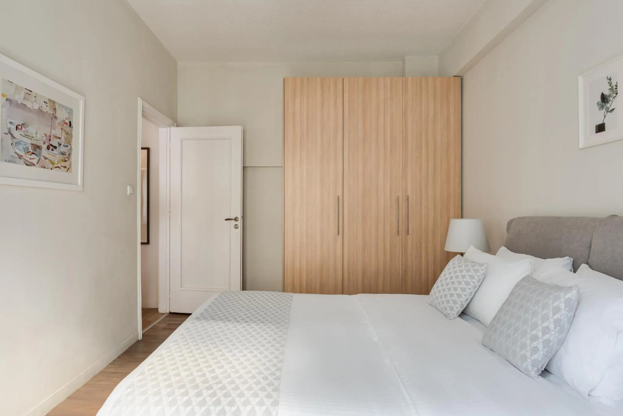 Bed in Syntagma Spotlight Residence