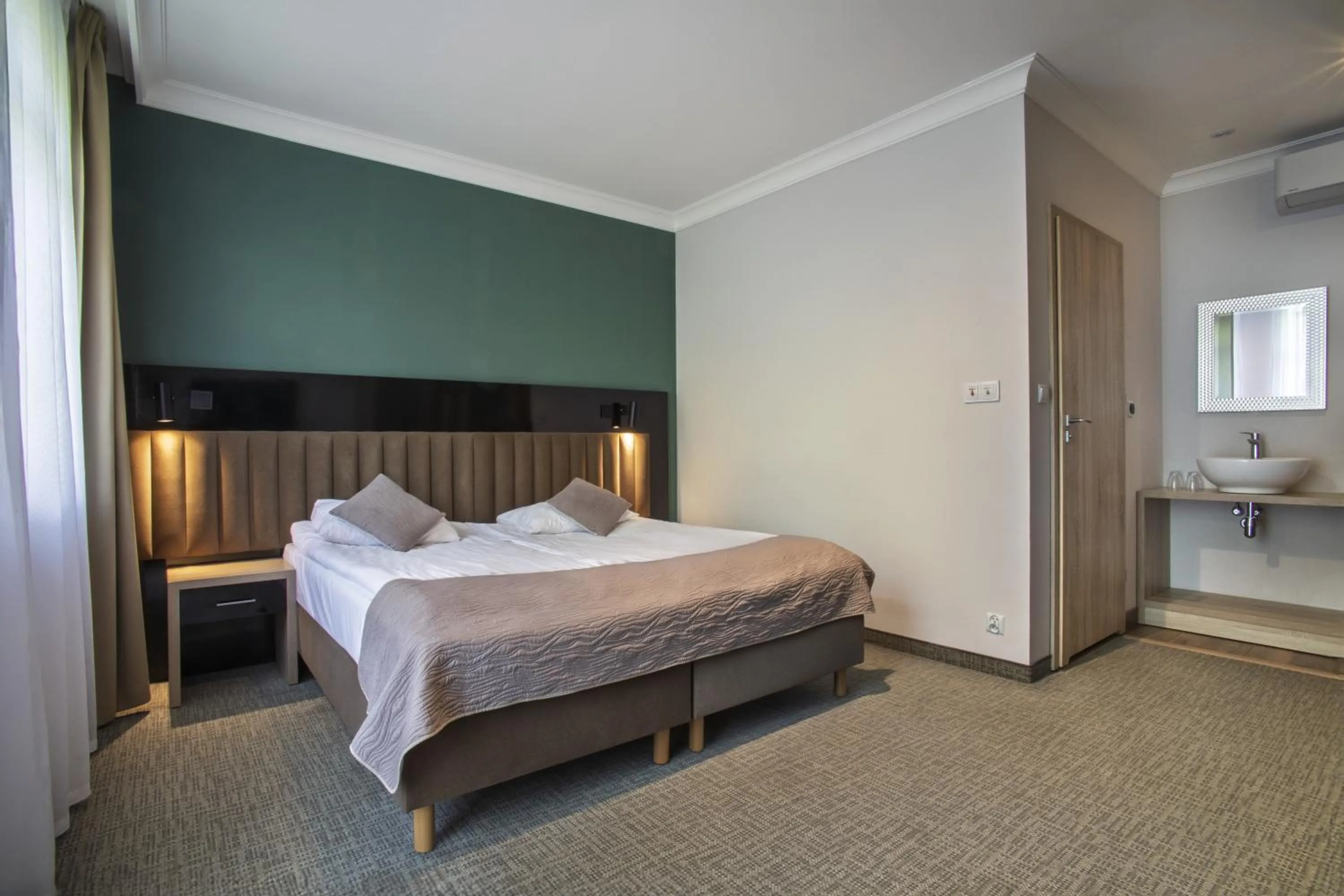 Bed in Akacja Medical Resort