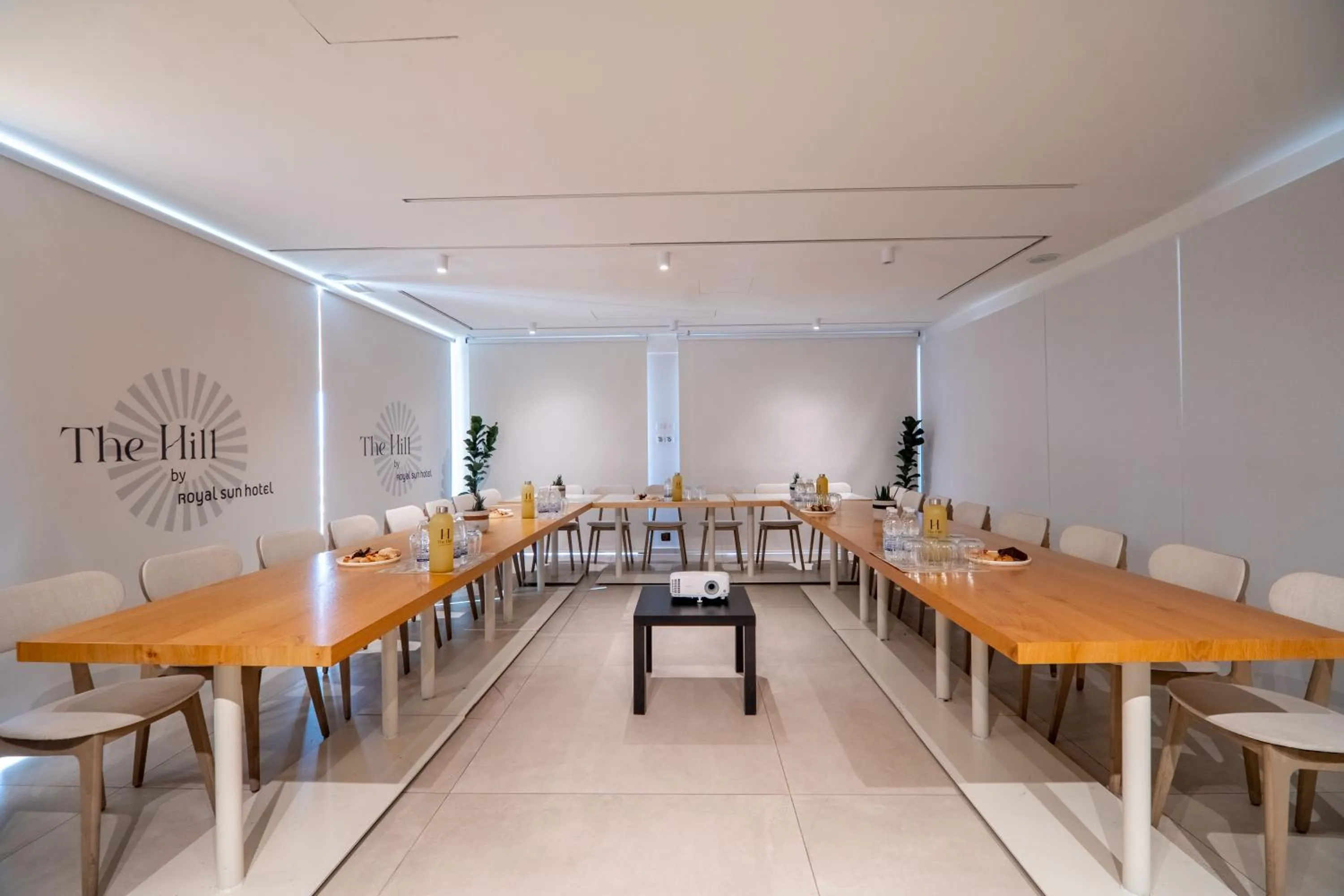 Meeting/conference room in Royal Sun