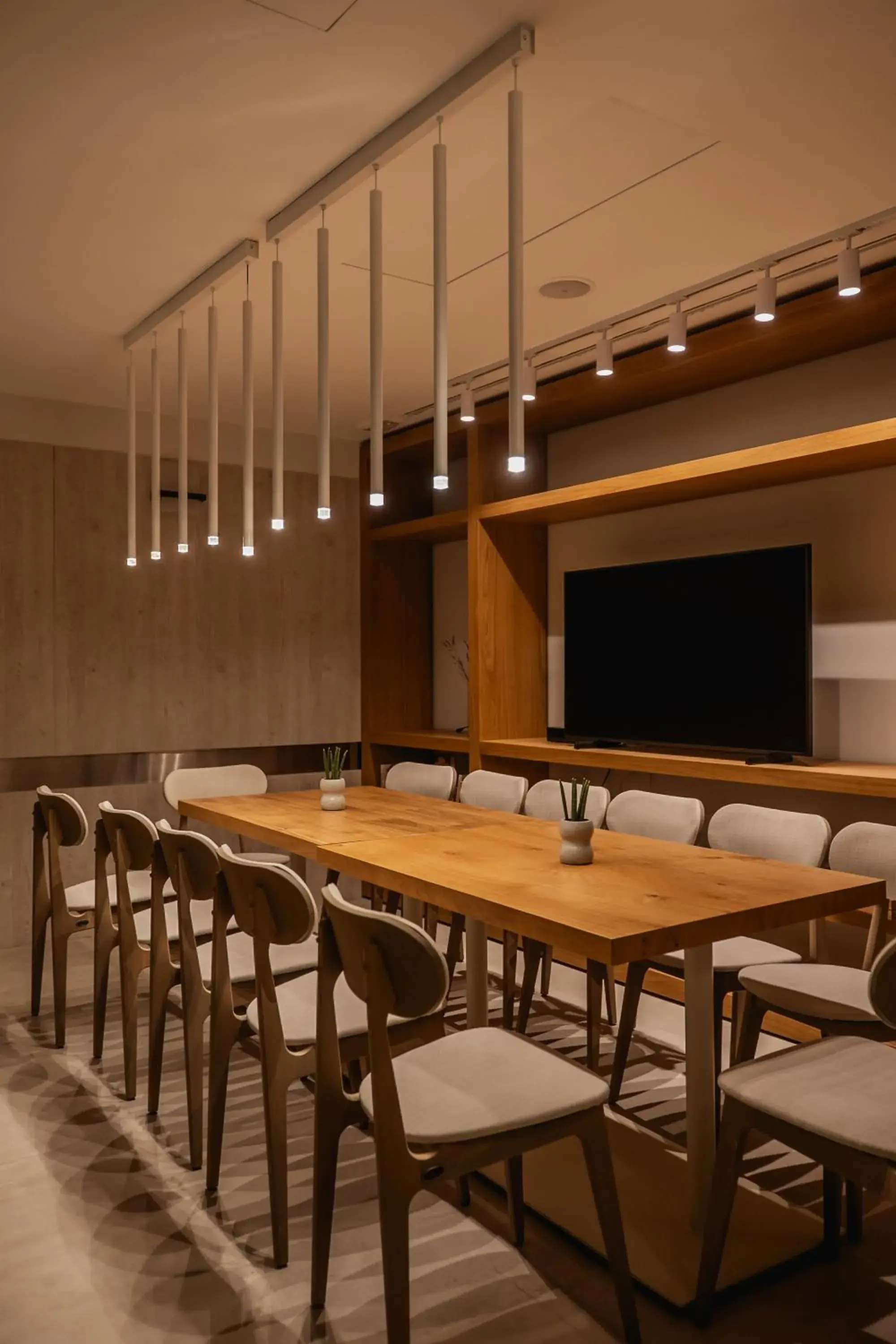 Restaurant/places to eat in Royal Sun Restaurant/places to eat in Royal Sun