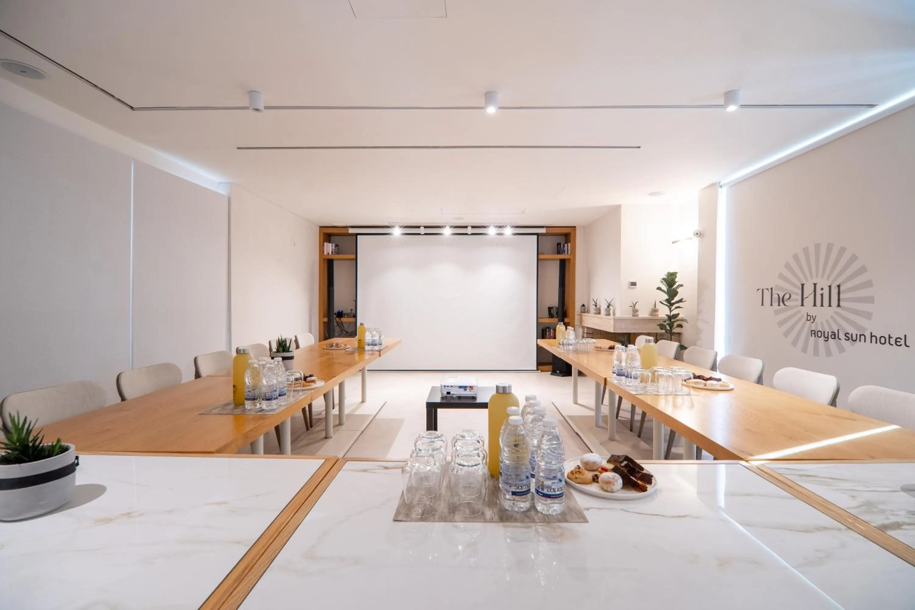 Meeting/conference room in Royal Sun