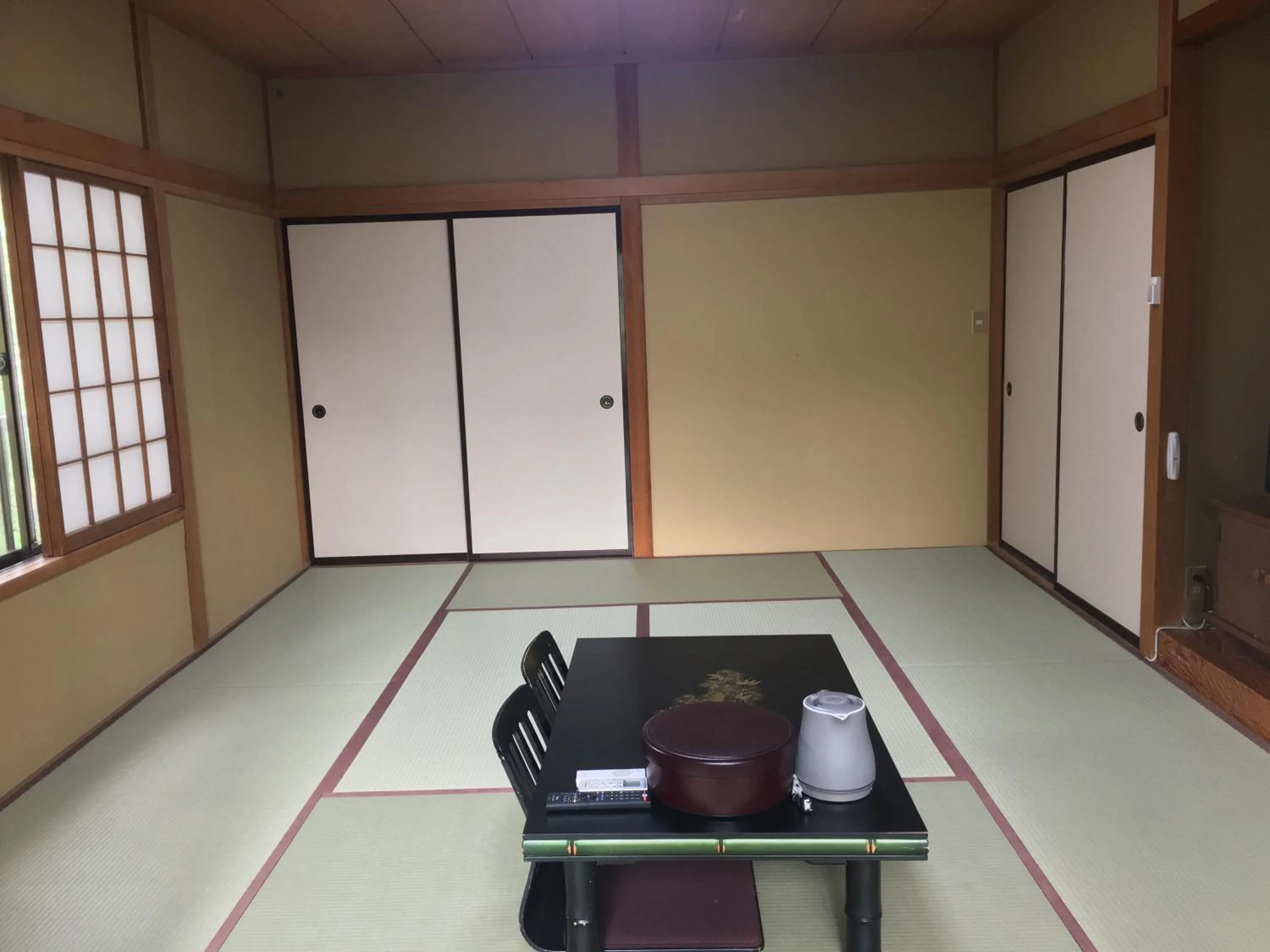 Bedroom in ELE Hotel Onsen Ryokufutei