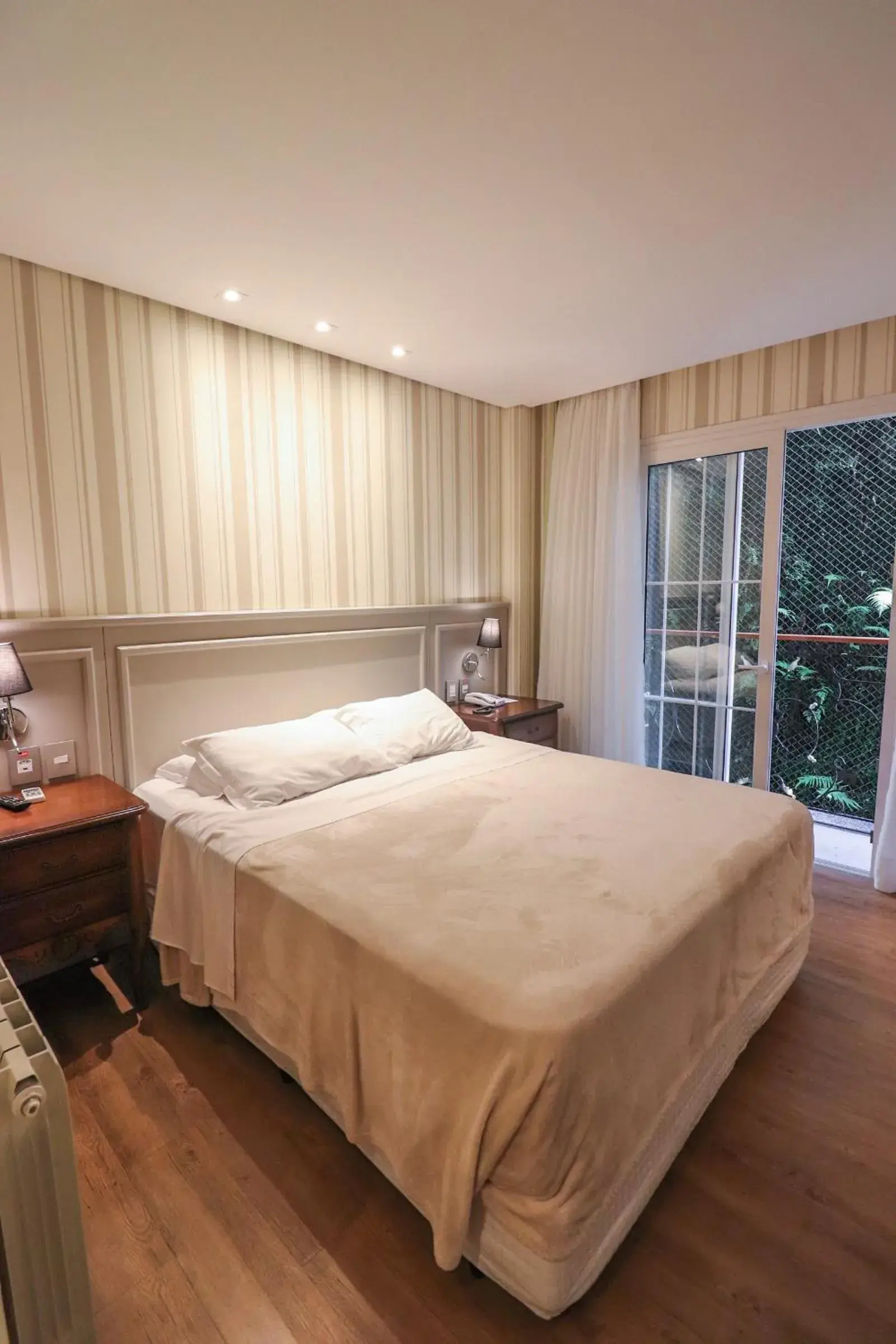 Bedroom, Bed in Daara Transamerica Collection Gramado Bedroom, Bed in Daara Transamerica Collection Gramado