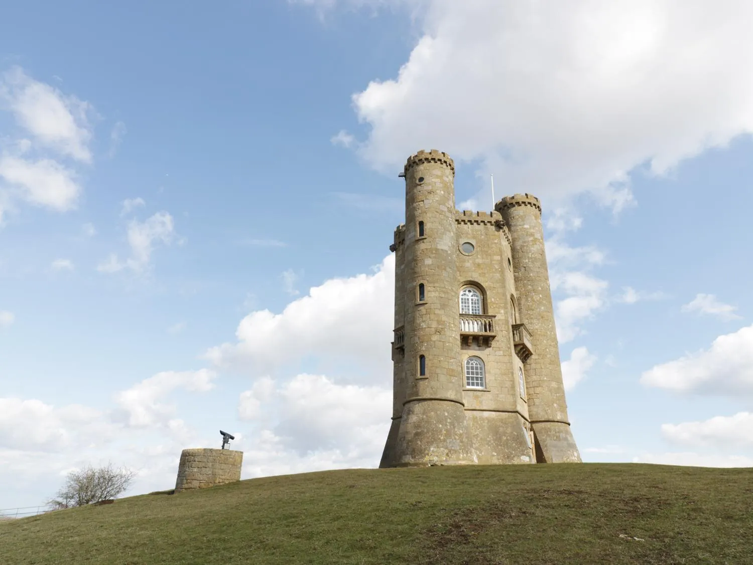 Blenheim Edge, The Causeway