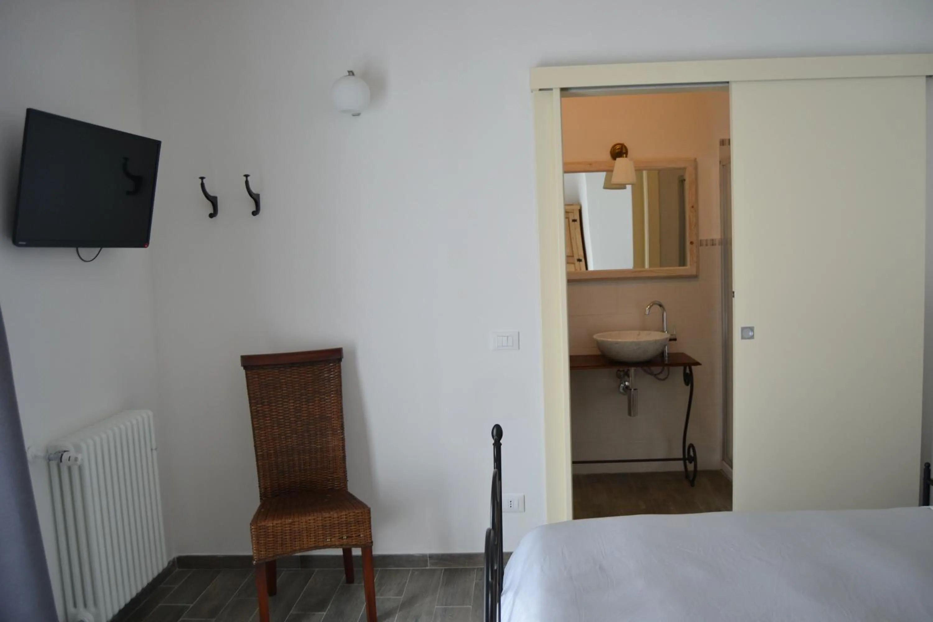 Bathroom, Bed in B&B Residenza Marina