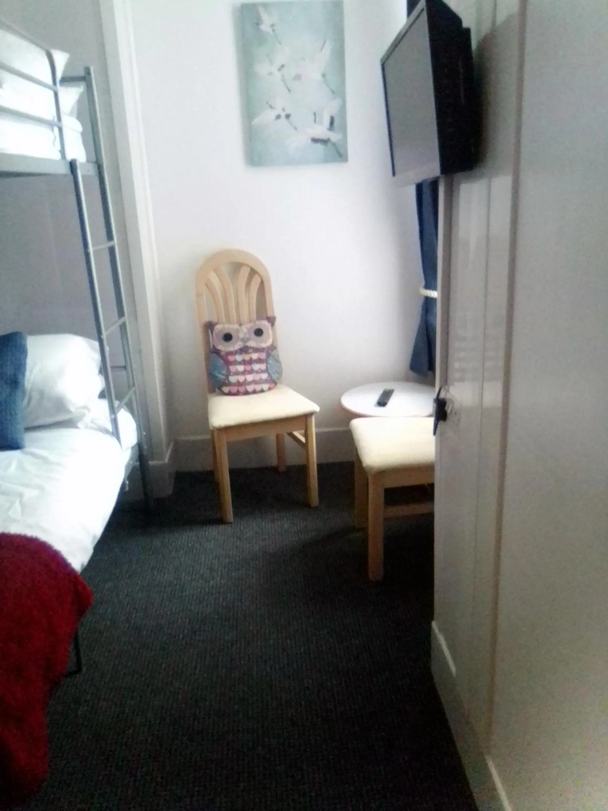 Seating area, Bed in The braeside families and couples