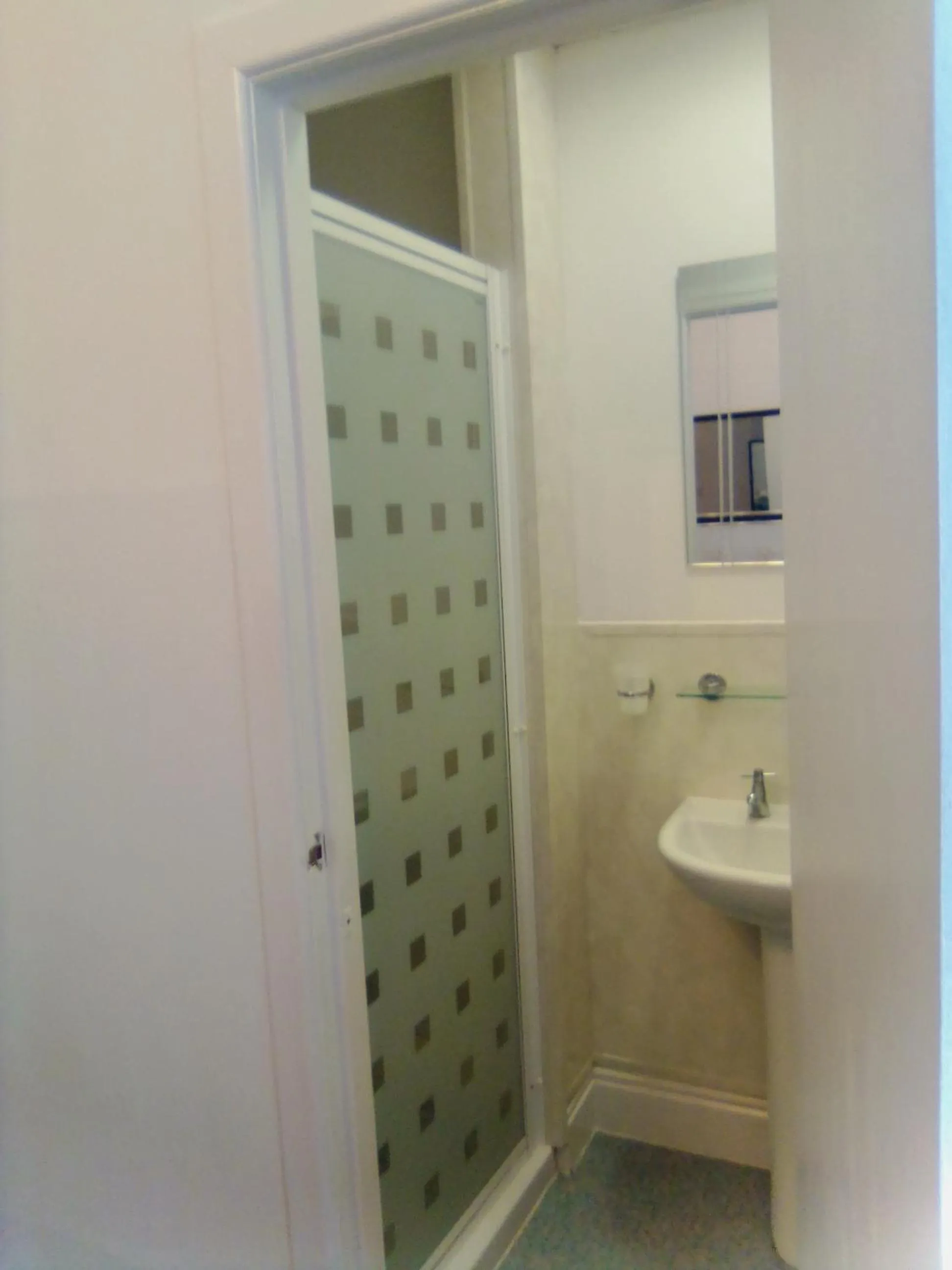 Bathroom in The braeside families and couples