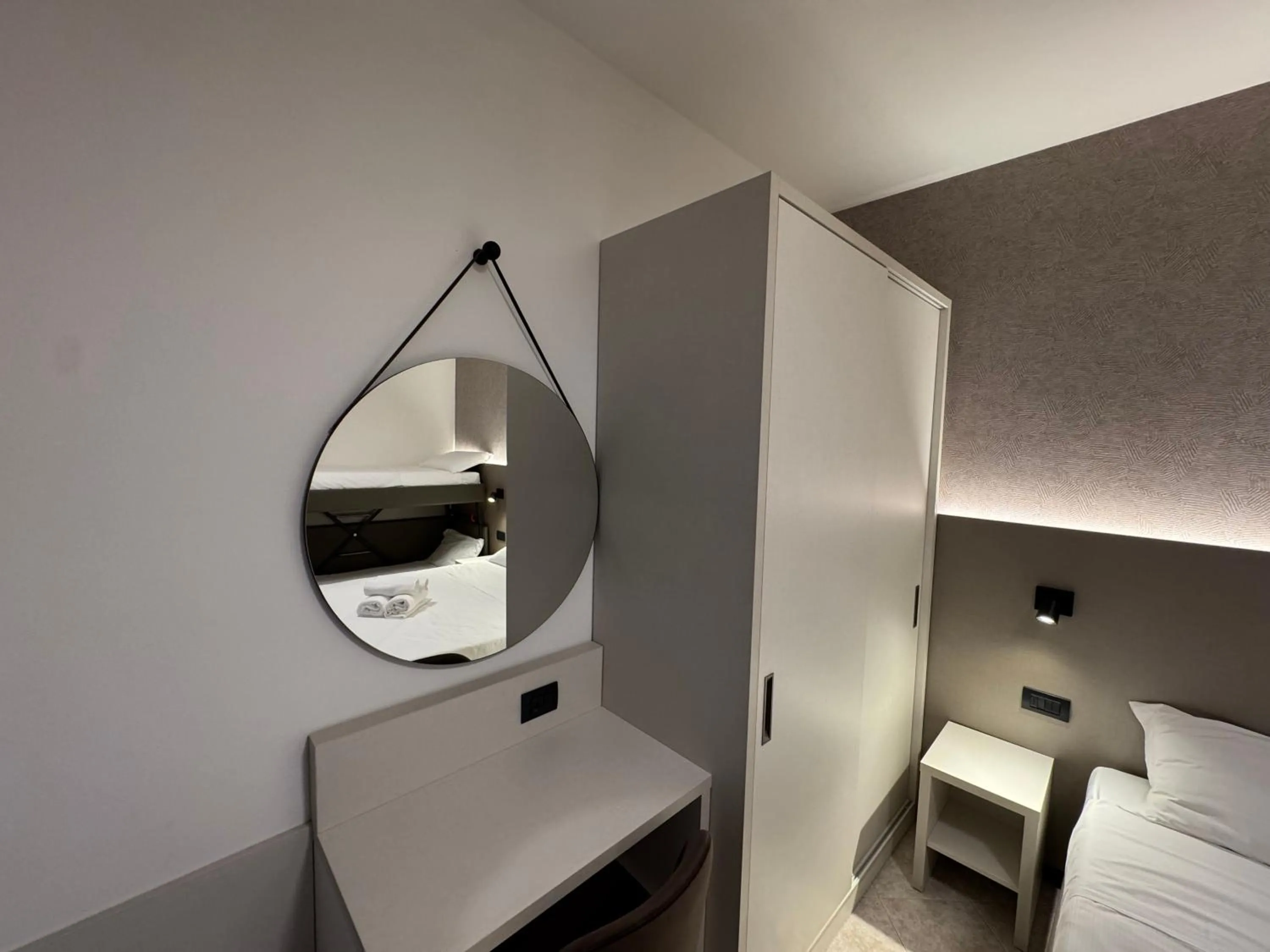Photo of the whole room, Bed in Residence le Spiagge