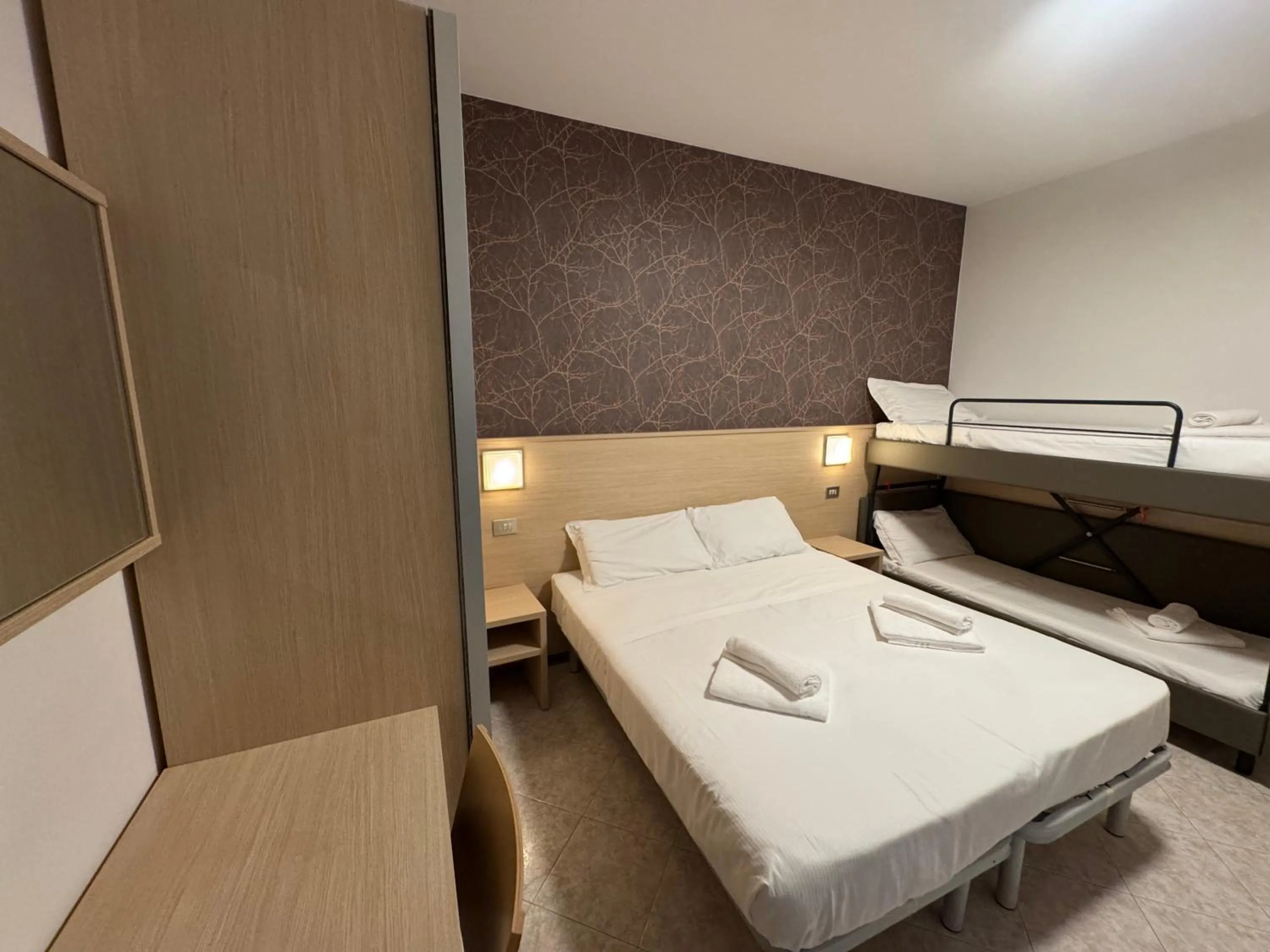 Photo of the whole room, Bed in Residence le Spiagge