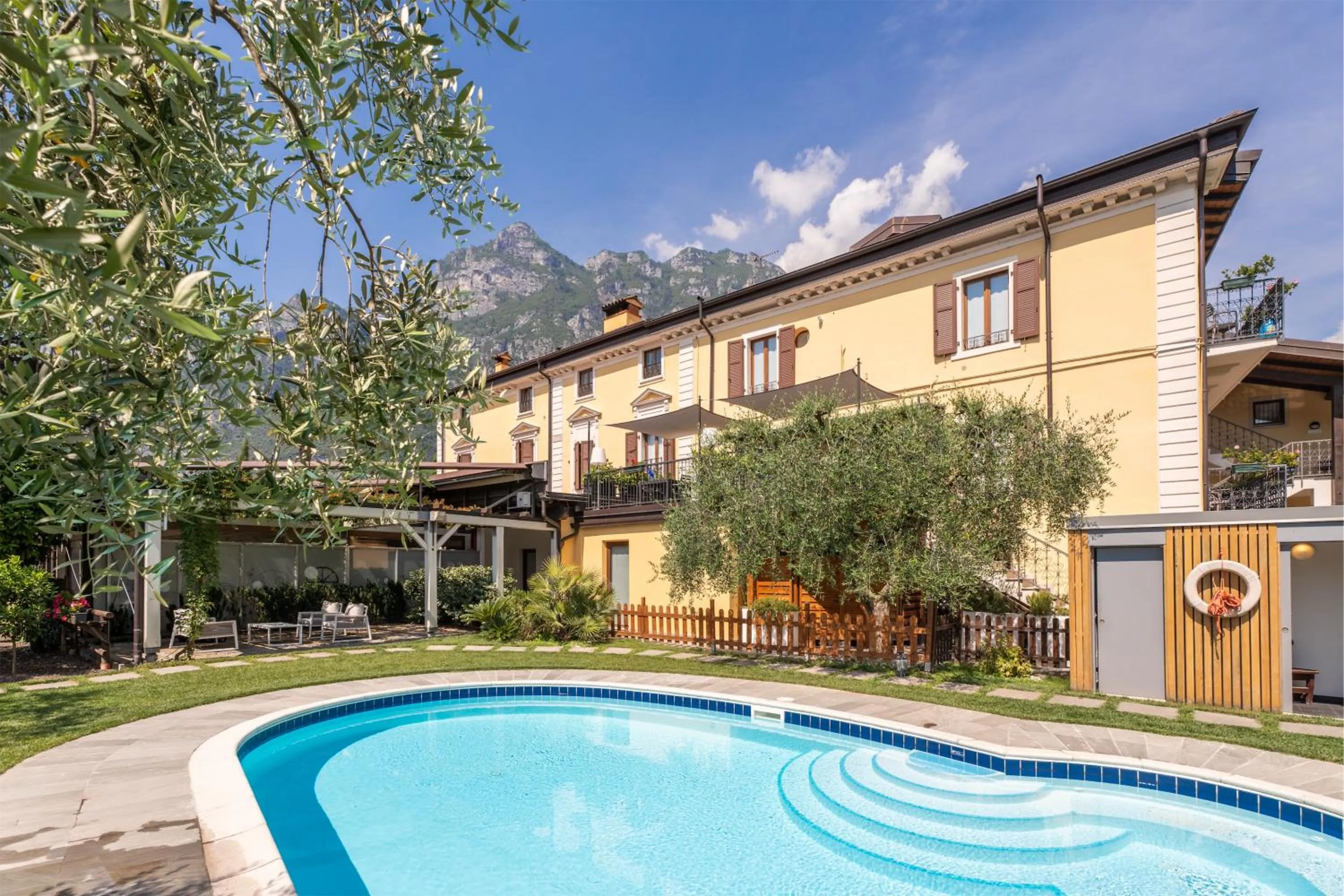 Property building in Residence Villa degli Aranci