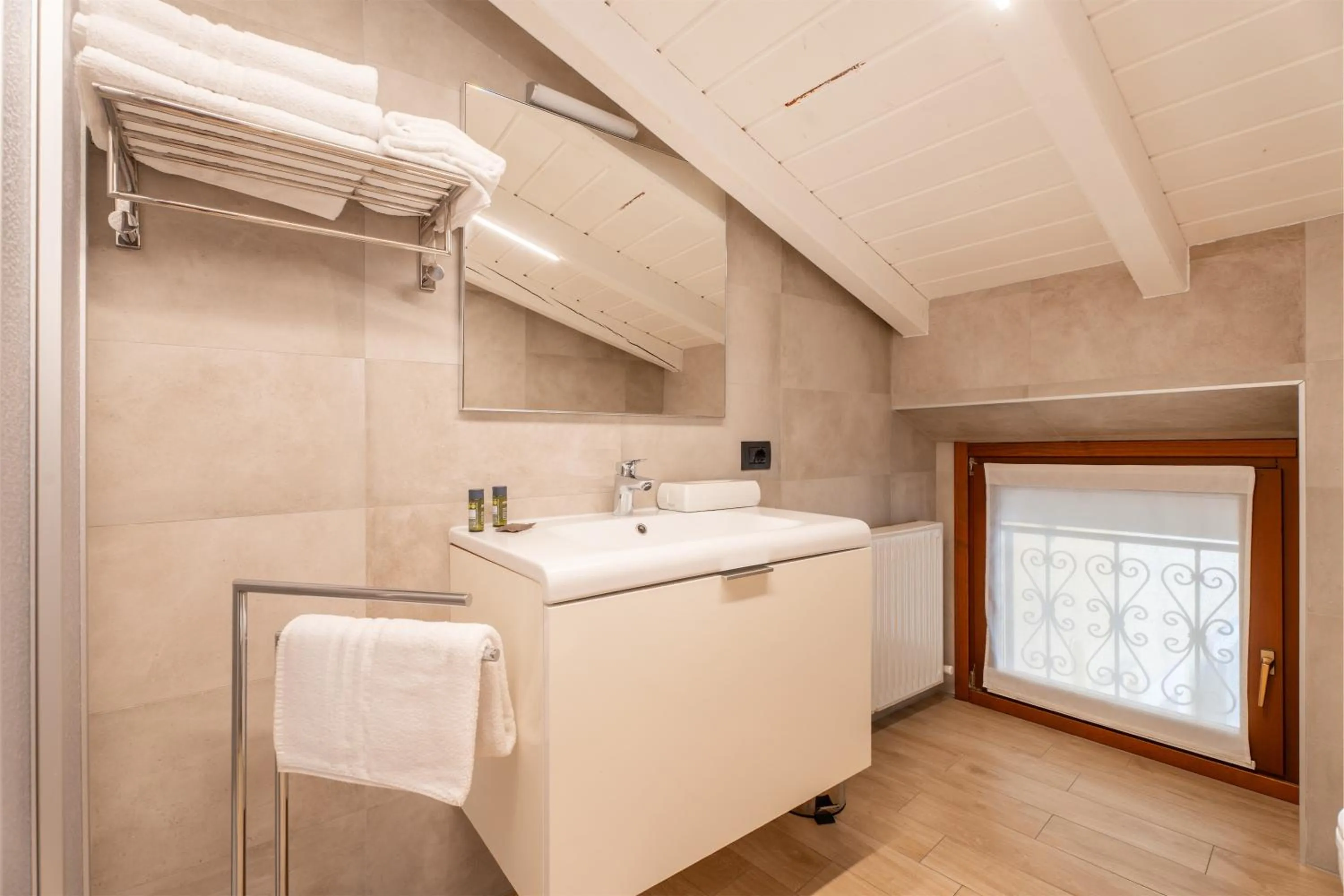 Bathroom in Residence Villa degli Aranci