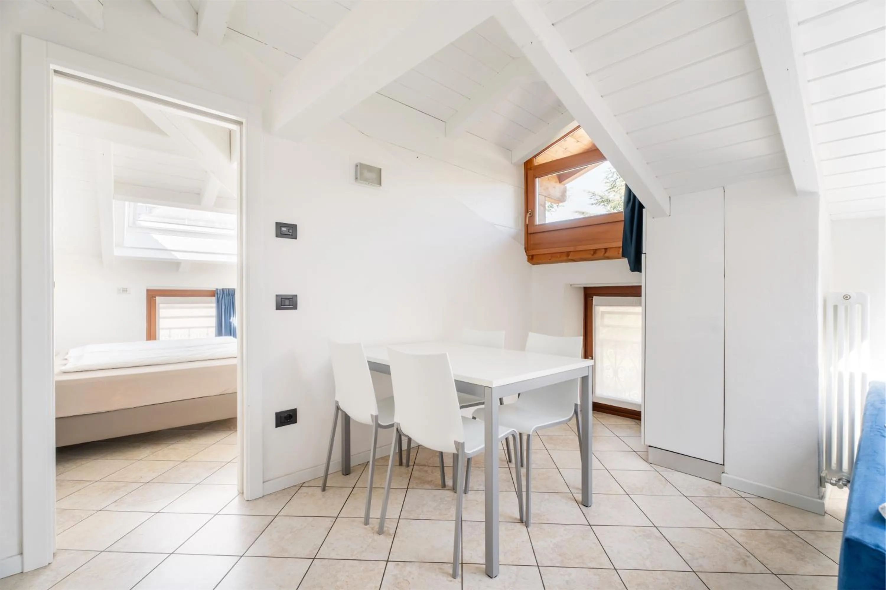 Living room, Bed in Residence Villa degli Aranci