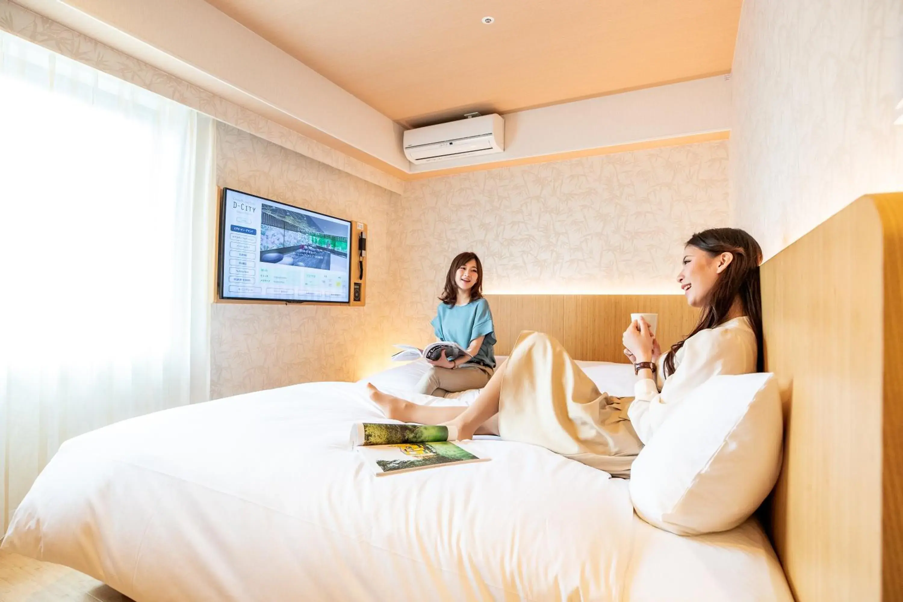 Photo of the whole room, Bed in Daiwa Roynet Hotel Nagoya Fushimi Photo of the whole room, Bed in Daiwa Roynet Hotel Nagoya Fushimi