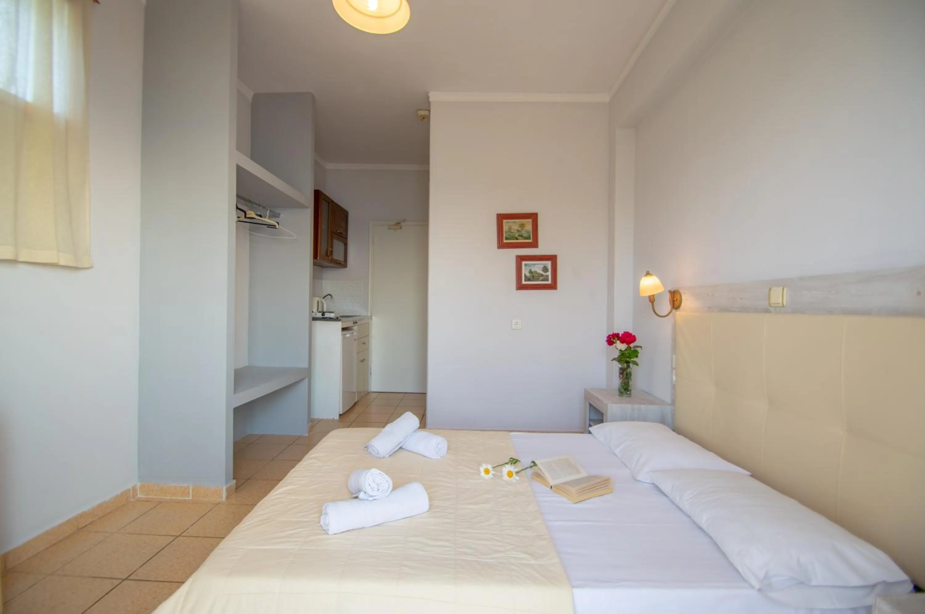 Bed in Agoulos Beach Hotel