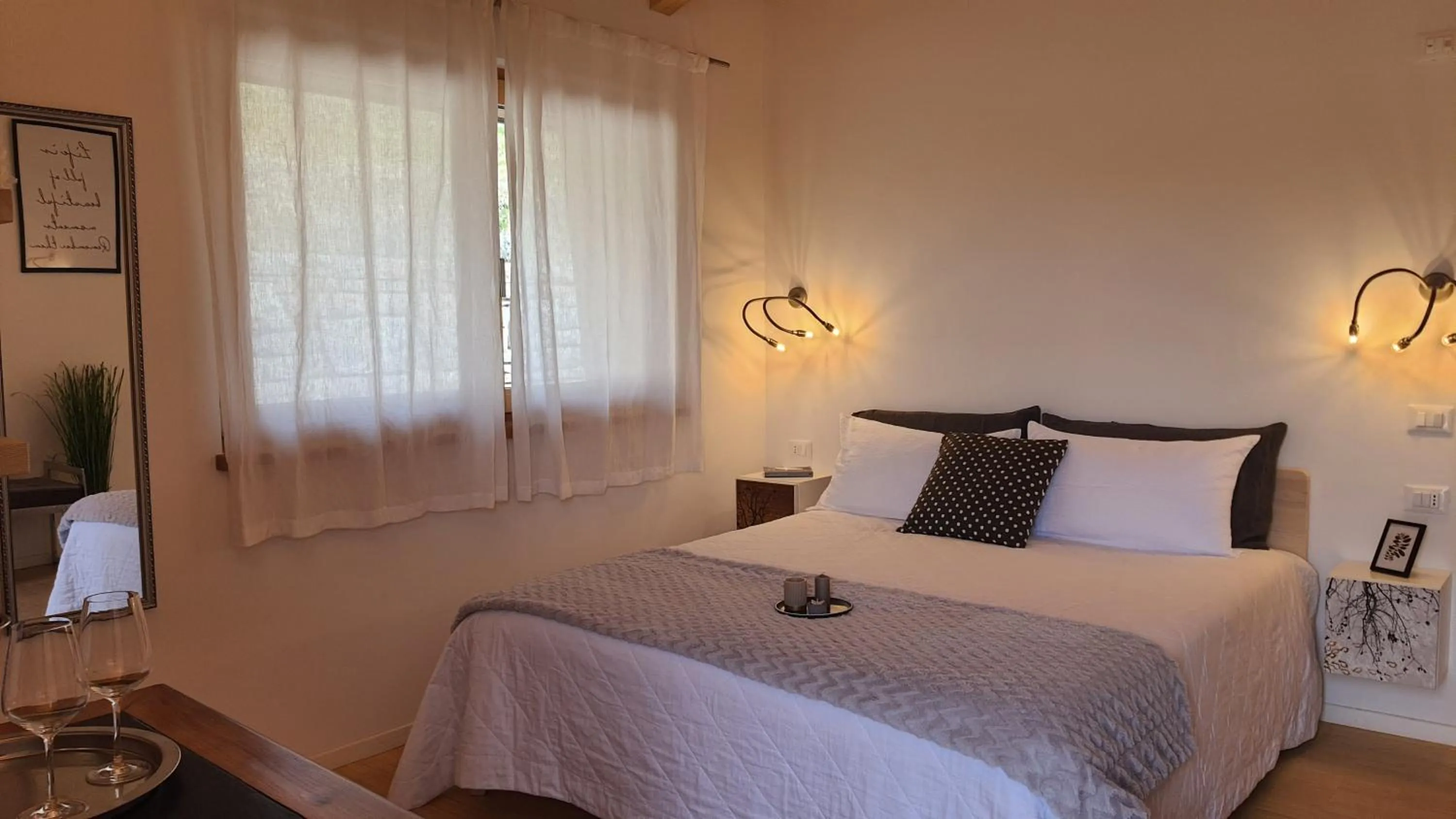 Photo of the whole room, Bed in Maso al Sole Agriturismo