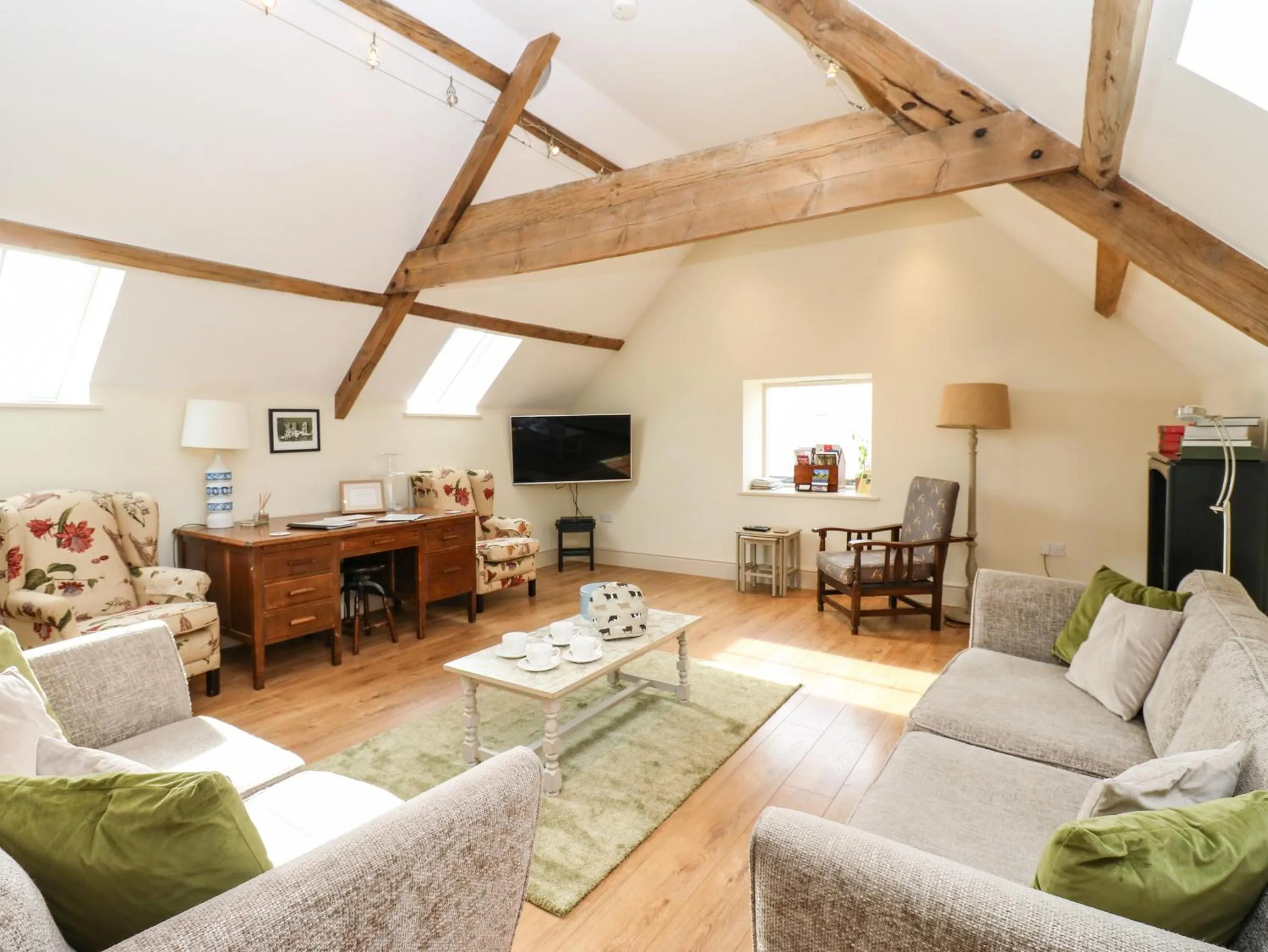 Property building in Cross Cottage