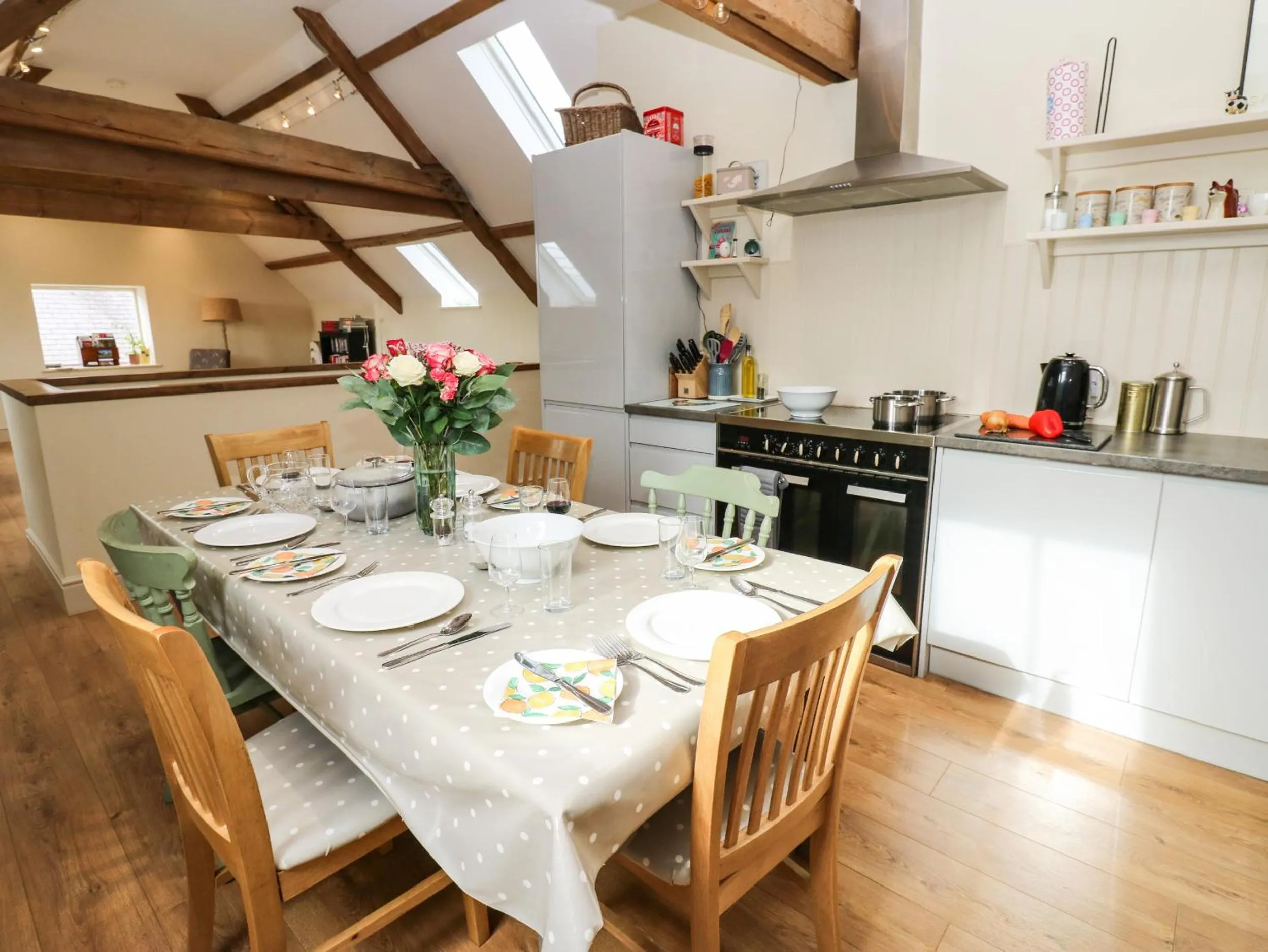 Property building in Cross Cottage