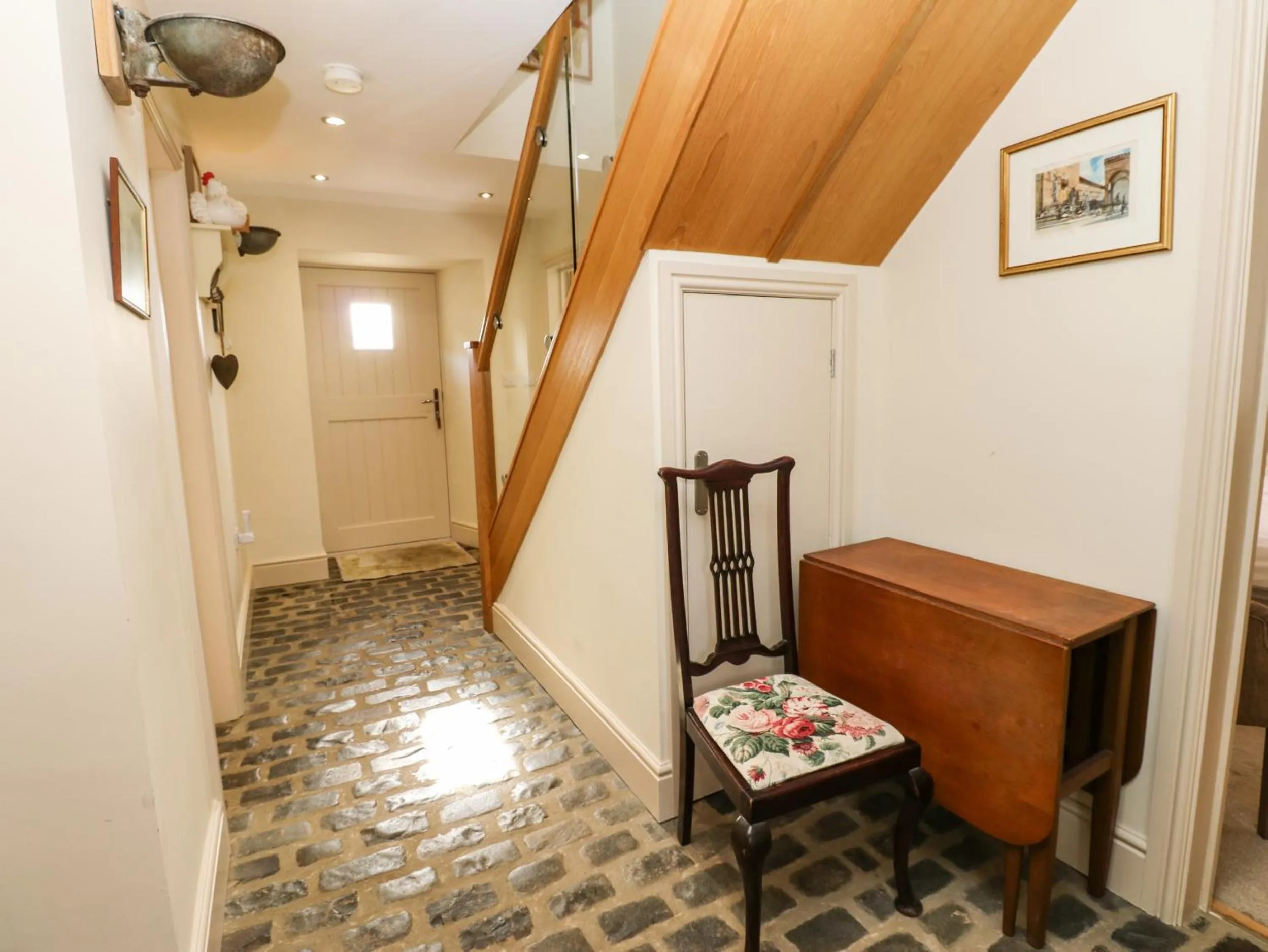 Property building in Cross Cottage